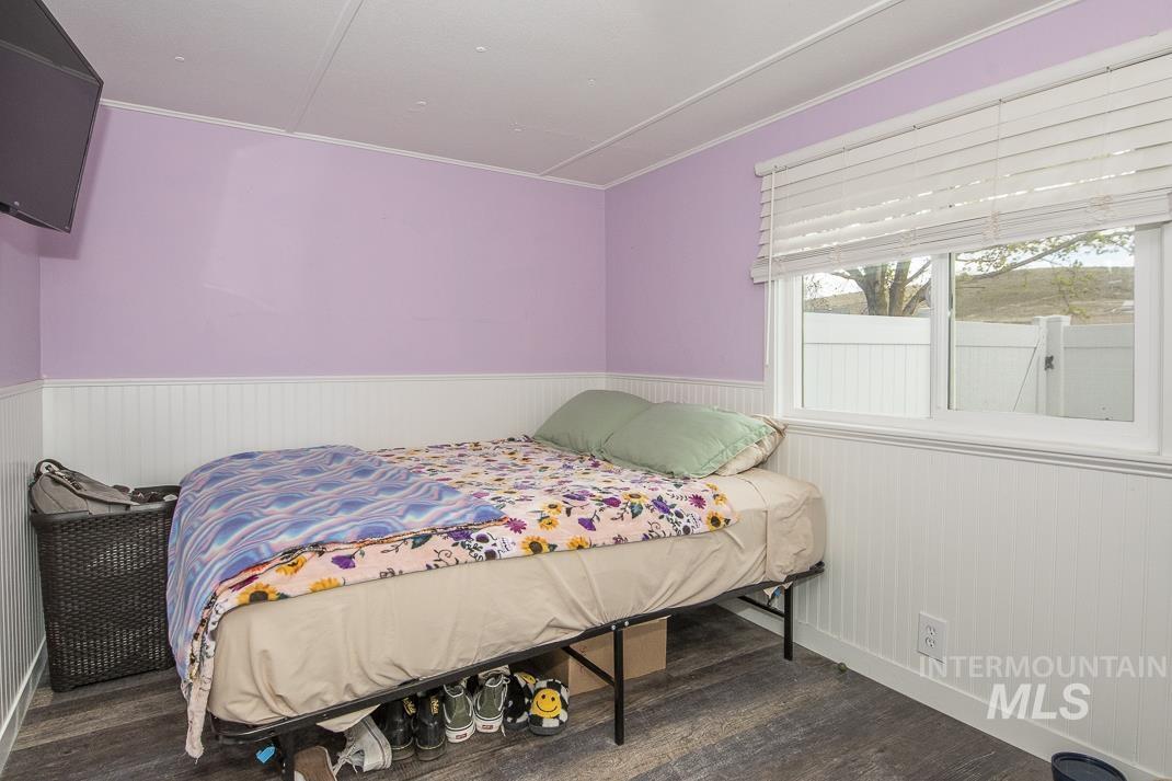 16758 Deer Flat Rd, Caldwell, Idaho 83607, 2 Bedrooms, 2 Bathrooms, Residential For Sale, Price $575,000,MLS 98942645