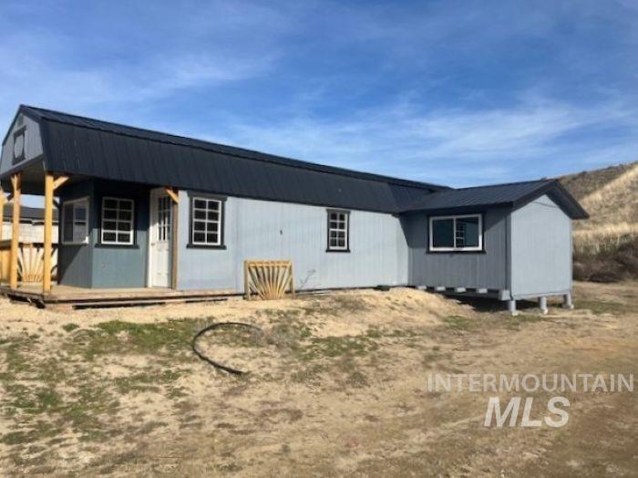 16758 Deer Flat Rd, Caldwell, Idaho 83607, 2 Bedrooms, 2 Bathrooms, Residential For Sale, Price $575,000,MLS 98942645