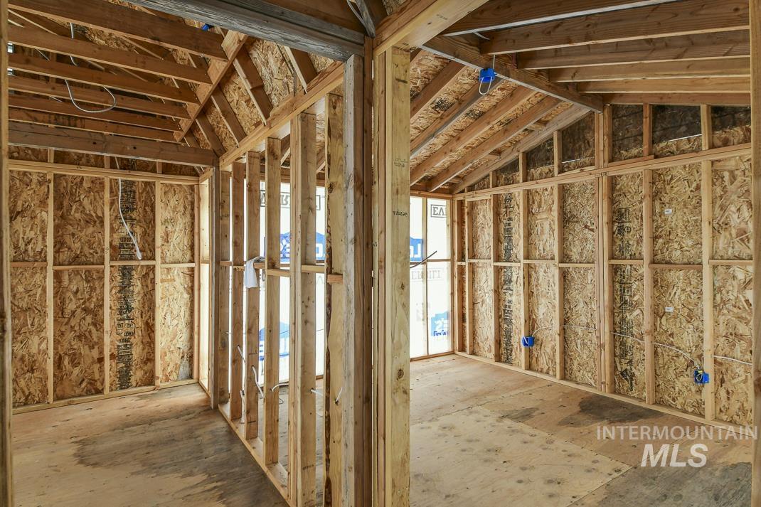 16758 Deer Flat Rd, Caldwell, Idaho 83607, 2 Bedrooms, 2 Bathrooms, Residential For Sale, Price $575,000,MLS 98942645