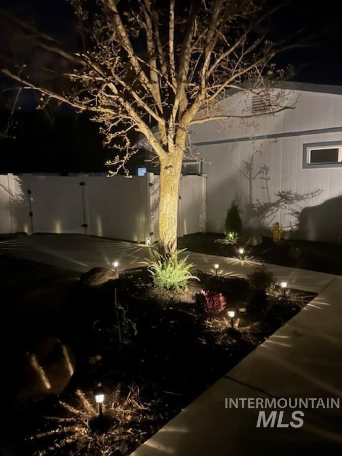 16758 Deer Flat Rd, Caldwell, Idaho 83607, 2 Bedrooms, 2 Bathrooms, Residential For Sale, Price $575,000,MLS 98942645