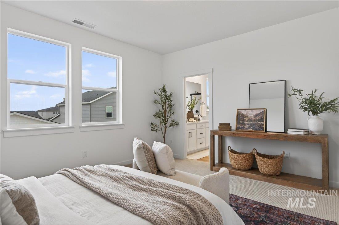 1330 W Regency Ridge Dr, Meridian, Idaho 83642, 3 Bedrooms, 2.5 Bathrooms, Residential For Sale, Price $440,000,MLS 98942712