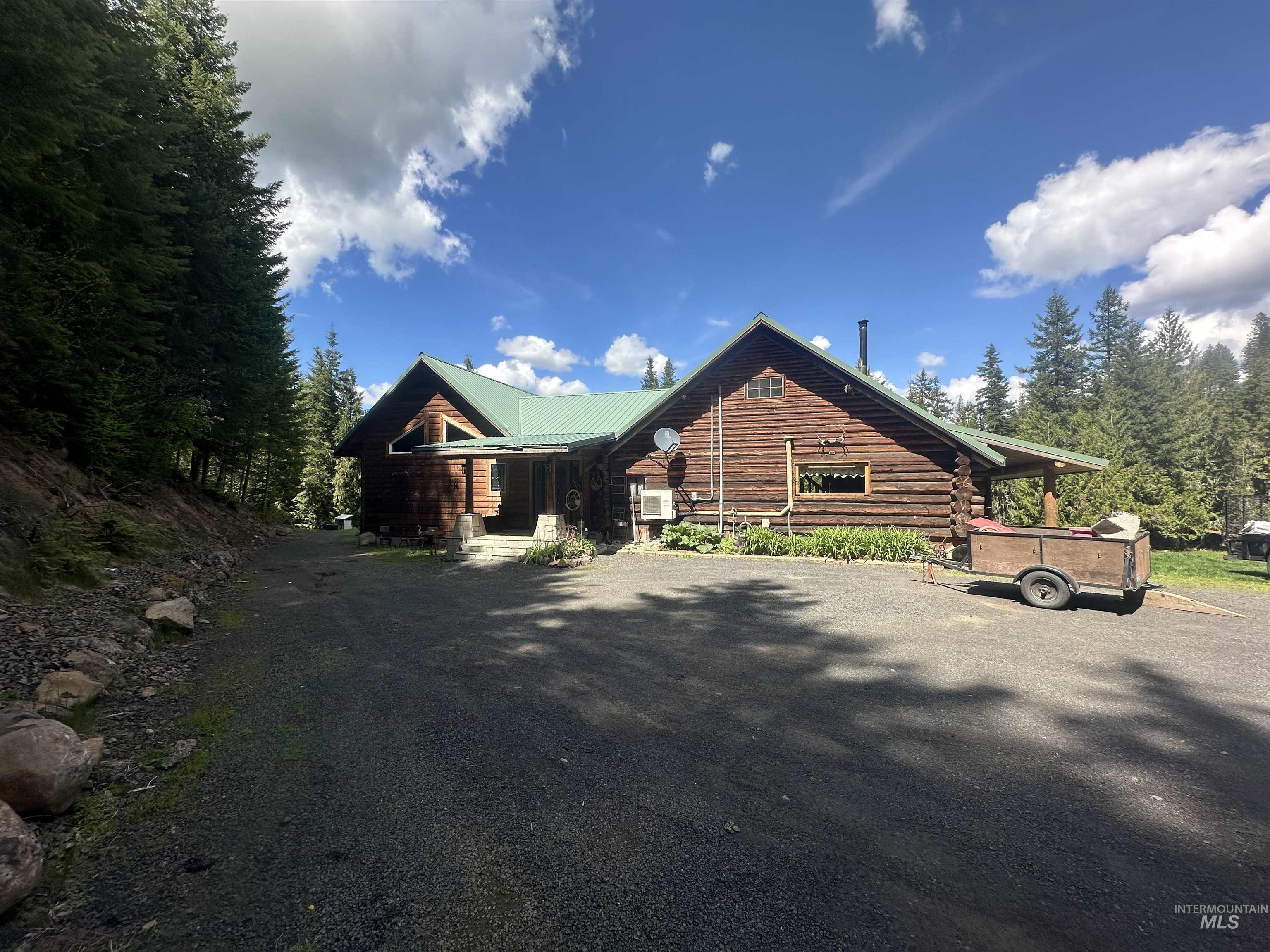 2223 Glenwood Rd, Kamiah, Idaho 83536, 2 Bedrooms, 1.5 Bathrooms, Residential For Sale, Price $439,000, 98942744