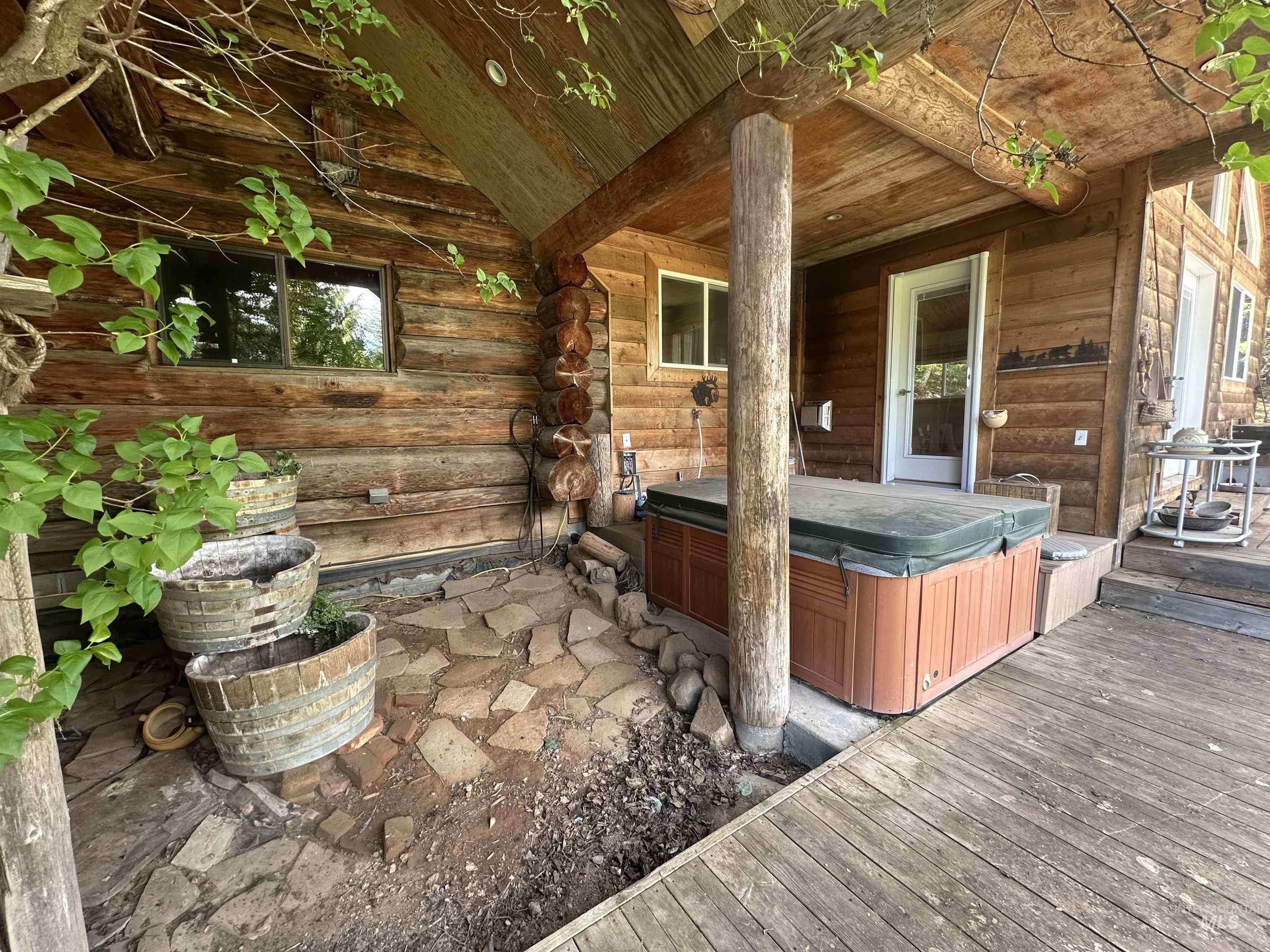 2223 Glenwood Rd, Kamiah, Idaho 83536, 2 Bedrooms, 1.5 Bathrooms, Residential For Sale, Price $439,000, 98942744