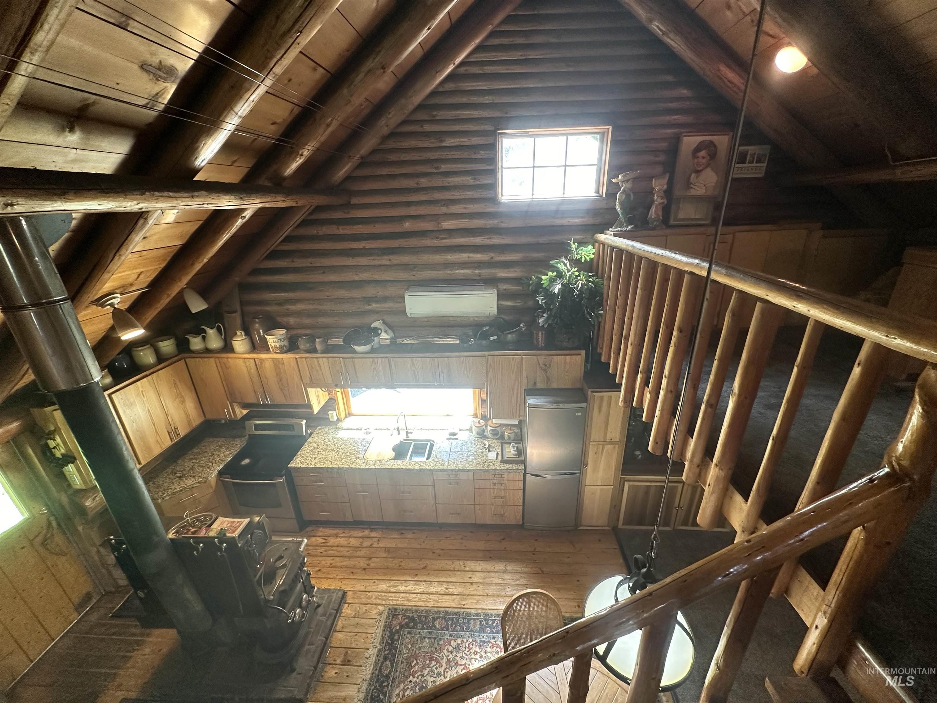 2223 Glenwood Rd, Kamiah, Idaho 83536, 2 Bedrooms, 1.5 Bathrooms, Residential For Sale, Price $439,000, 98942744