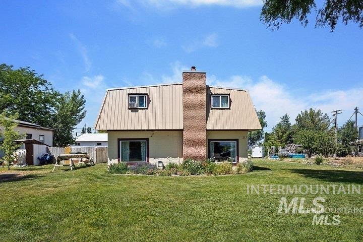 312 Boyd St W, Murtaugh, Idaho 83344, 5 Bedrooms, 2 Bathrooms, Residential For Sale, Price $299,000,MLS 98942899