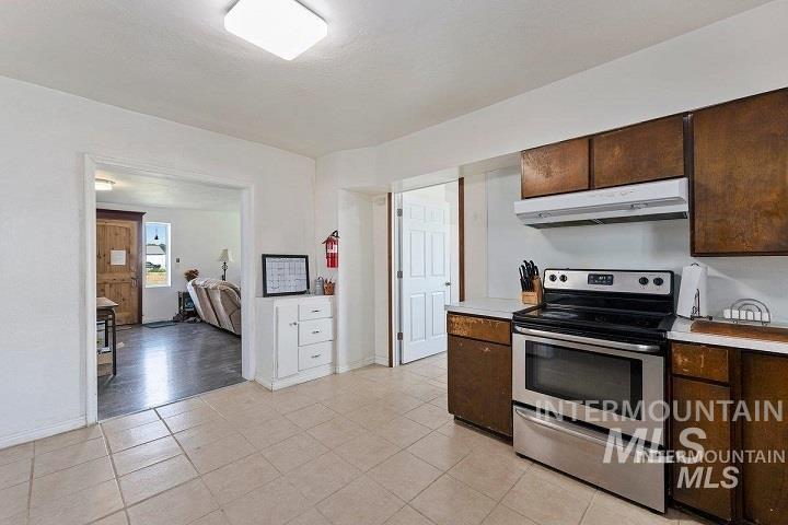 312 Boyd St W, Murtaugh, Idaho 83344, 5 Bedrooms, 2 Bathrooms, Residential For Sale, Price $299,000,MLS 98942899