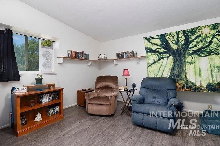 312 Boyd St W, Murtaugh, Idaho 83344, 5 Bedrooms, 2 Bathrooms, Residential For Sale, Price $299,000,MLS 98942899