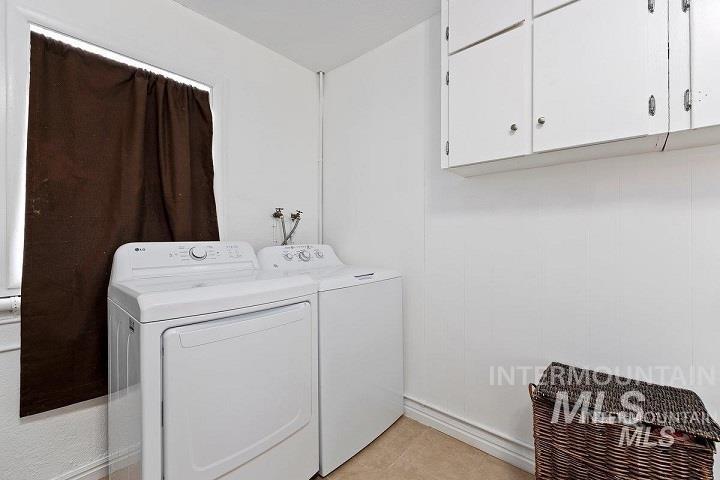 312 Boyd St W, Murtaugh, Idaho 83344, 5 Bedrooms, 2 Bathrooms, Residential For Sale, Price $299,000,MLS 98942899