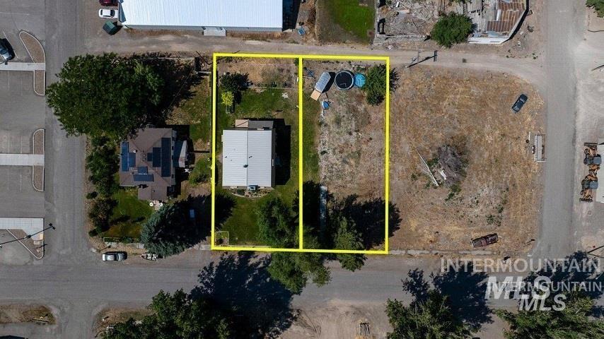 312 Boyd St W, Murtaugh, Idaho 83344, 5 Bedrooms, 2 Bathrooms, Residential For Sale, Price $299,000,MLS 98942899
