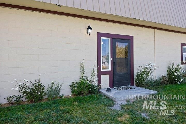 312 Boyd St W, Murtaugh, Idaho 83344, 5 Bedrooms, 2 Bathrooms, Residential For Sale, Price $299,000,MLS 98942899
