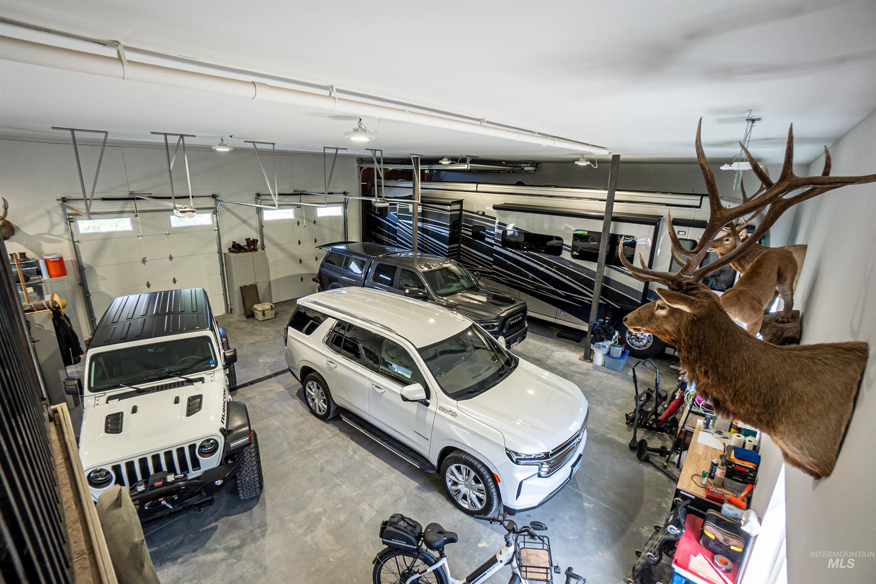 13005 Lake Shore Dr., Nampa, Idaho 83686, 3 Bedrooms, 3 Bathrooms, Residential For Sale, Price $2,650,000,MLS 98942917