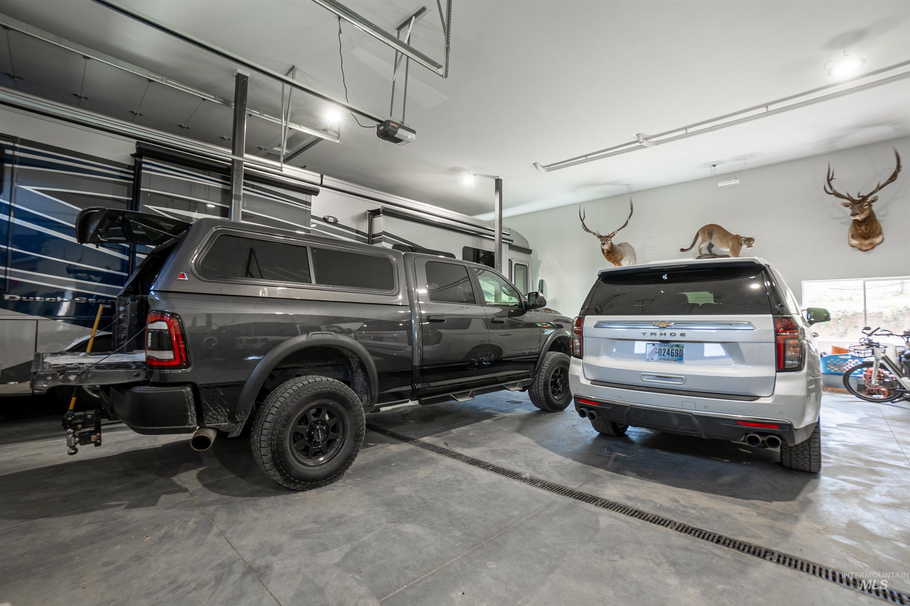 13005 Lake Shore Dr., Nampa, Idaho 83686, 3 Bedrooms, 3 Bathrooms, Residential For Sale, Price $2,650,000,MLS 98942917