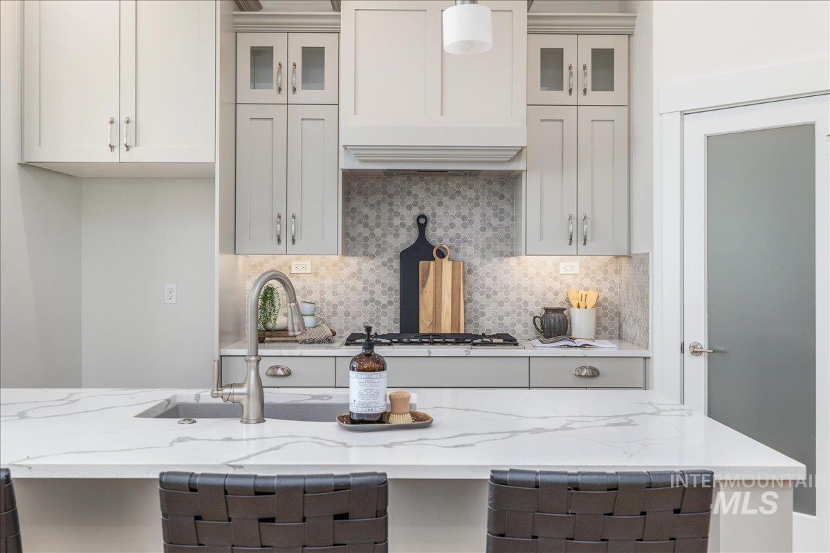 2574 E Maddy Ln, Meridian, Idaho 83646, 3 Bedrooms, 2 Bathrooms, Residential For Sale, Price $525,000,MLS 98943015