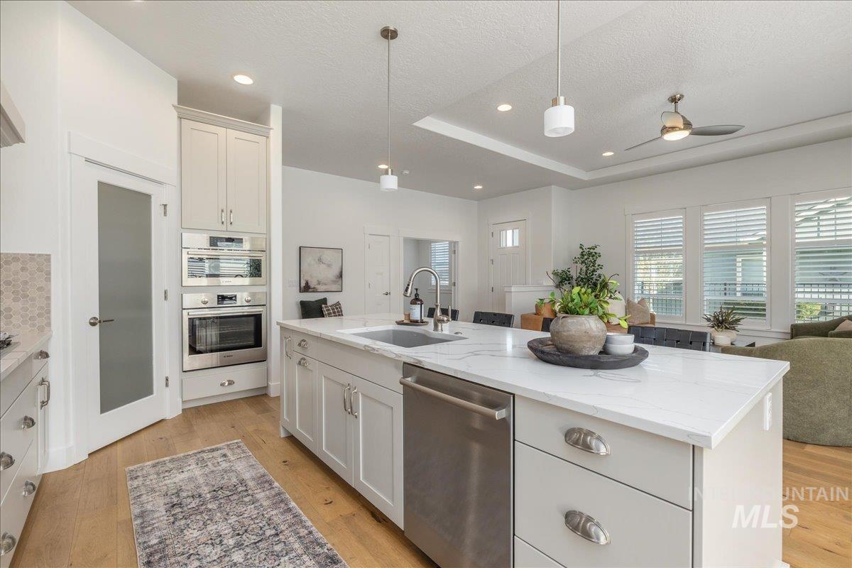 2574 E Maddy Ln, Meridian, Idaho 83646, 3 Bedrooms, 2 Bathrooms, Residential For Sale, Price $525,000,MLS 98943015