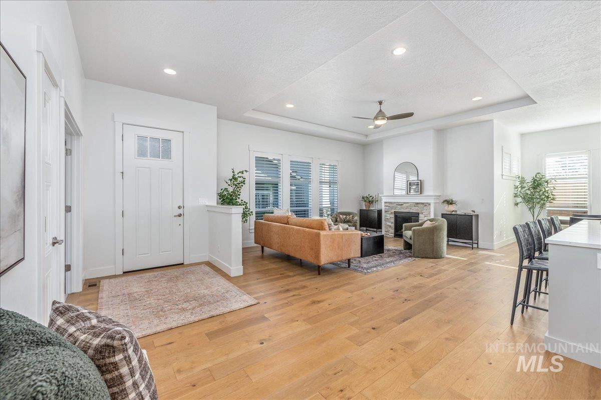 2574 E Maddy Ln, Meridian, Idaho 83646, 3 Bedrooms, 2 Bathrooms, Residential For Sale, Price $525,000,MLS 98943015