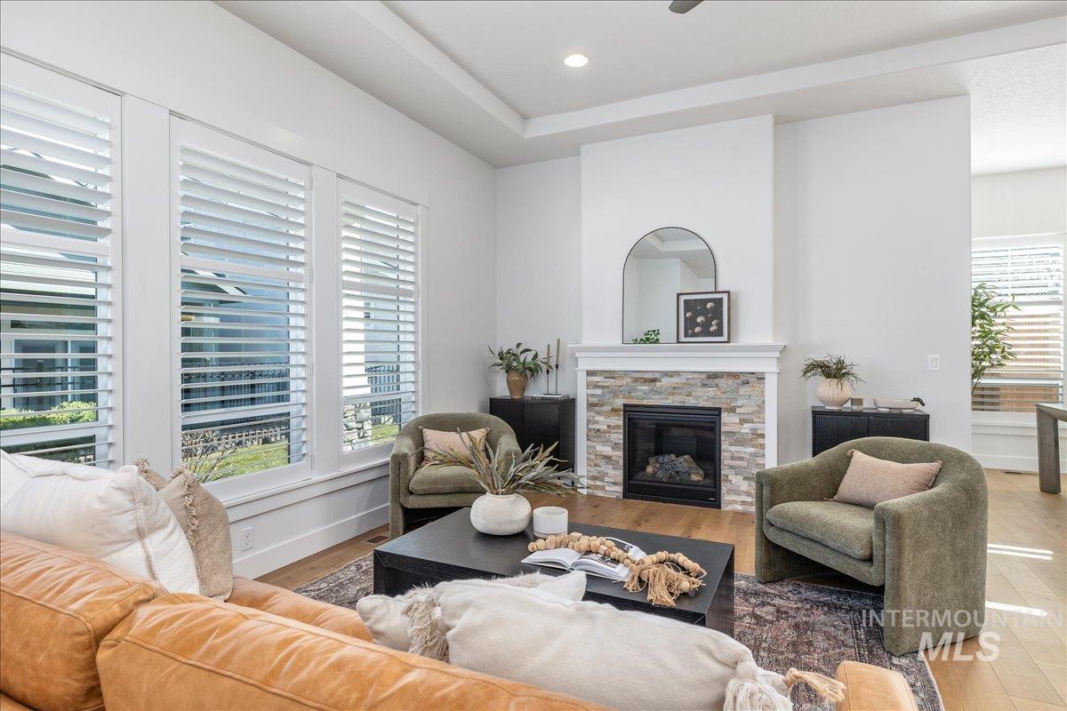 2574 E Maddy Ln, Meridian, Idaho 83646, 3 Bedrooms, 2 Bathrooms, Residential For Sale, Price $525,000,MLS 98943015