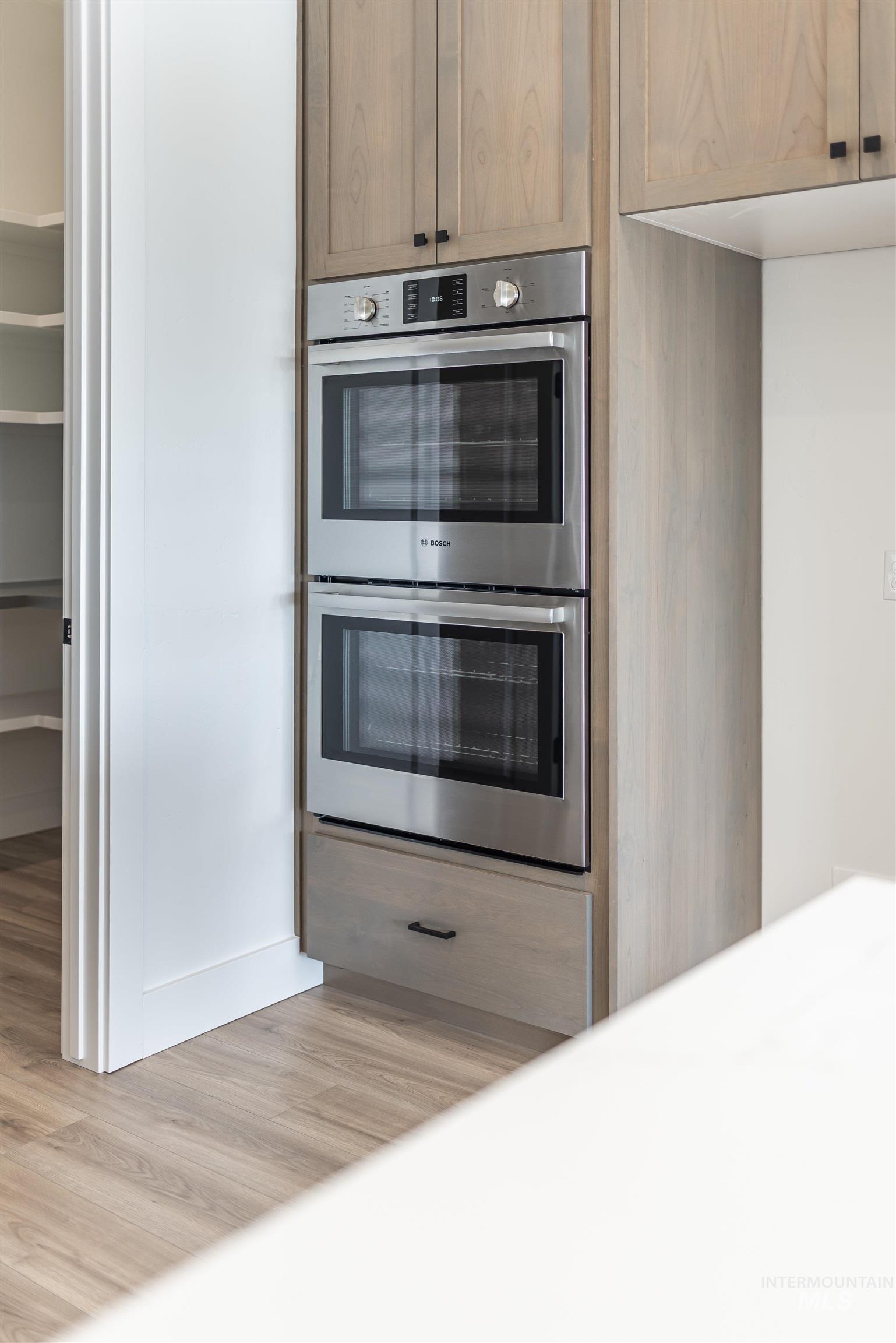 9376 S Egg Harbor, Kuna, Idaho 83634, 3 Bedrooms, 2 Bathrooms, Residential For Sale, Price $549,900, 98943567