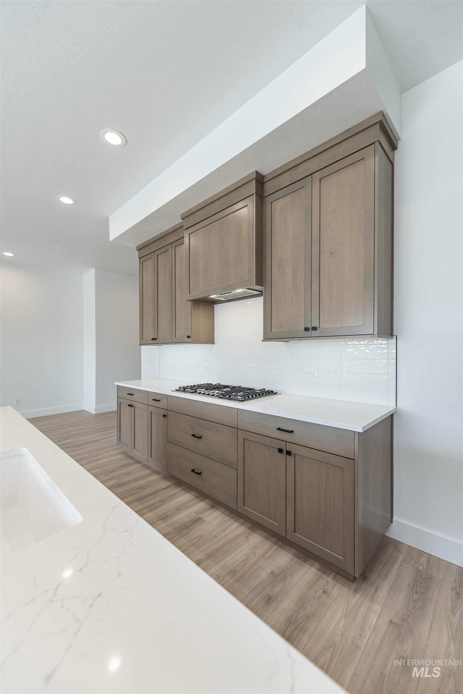 9376 S Egg Harbor, Kuna, Idaho 83634, 3 Bedrooms, 2 Bathrooms, Residential For Sale, Price $549,900, 98943567