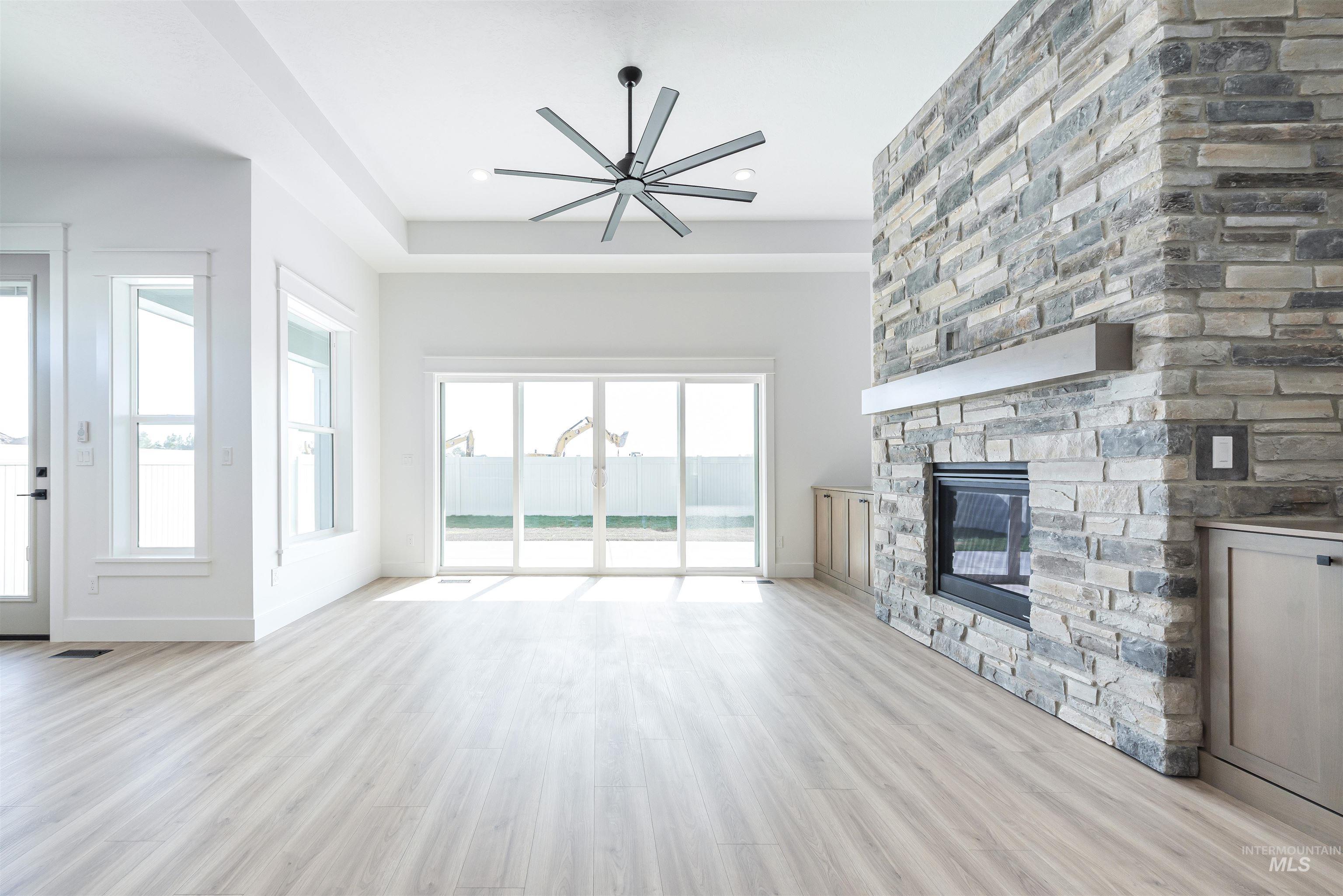 9376 S Egg Harbor, Kuna, Idaho 83634, 3 Bedrooms, 2 Bathrooms, Residential For Sale, Price $549,900, 98943567