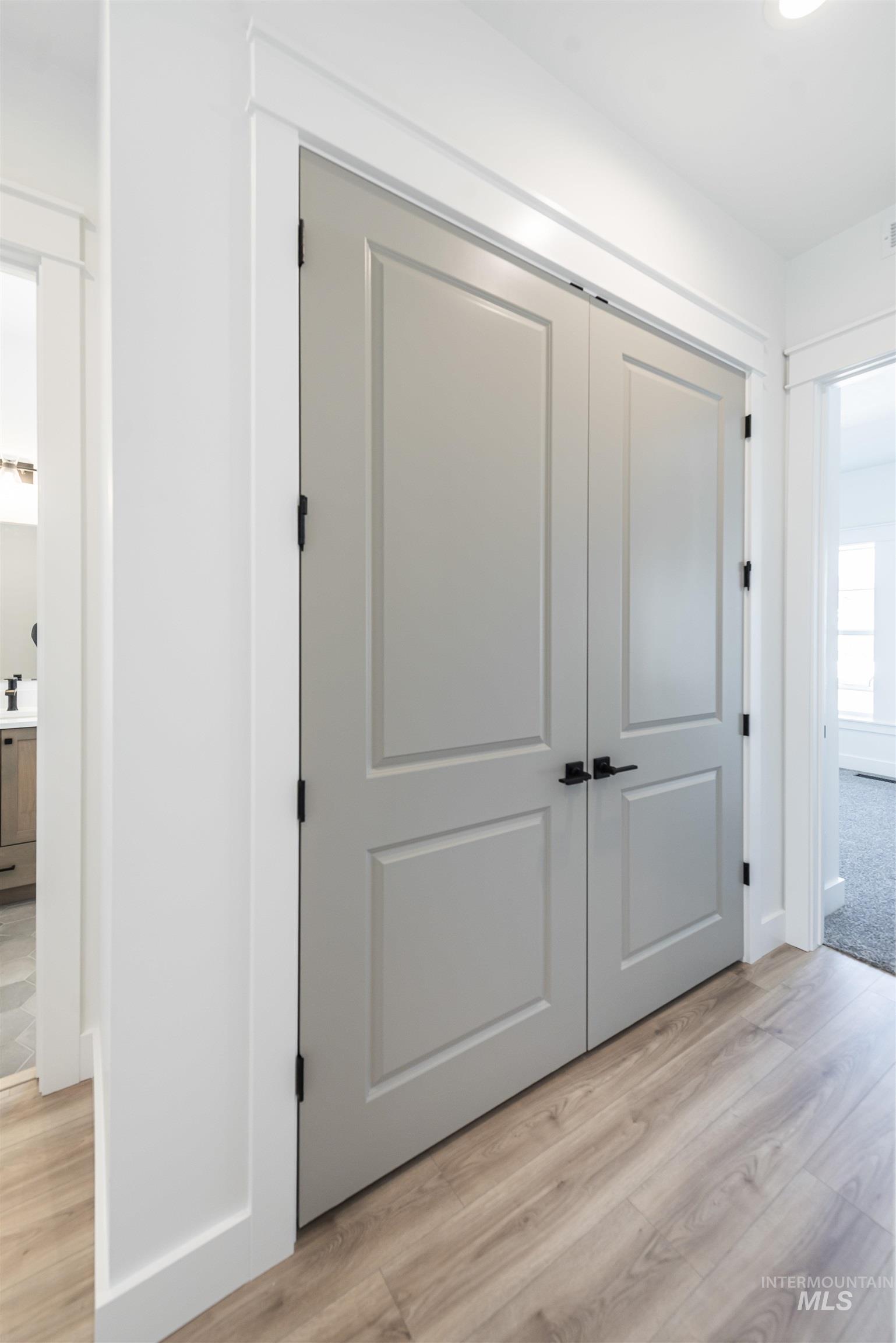 9376 S Egg Harbor, Kuna, Idaho 83634, 3 Bedrooms, 2 Bathrooms, Residential For Sale, Price $549,900, 98943567