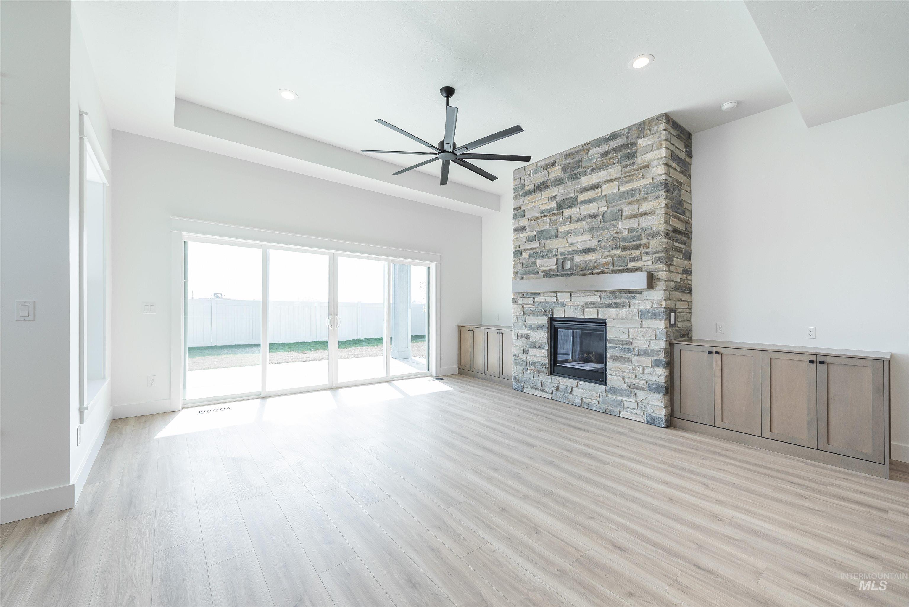 9376 S Egg Harbor, Kuna, Idaho 83634, 3 Bedrooms, 2 Bathrooms, Residential For Sale, Price $549,900, 98943567