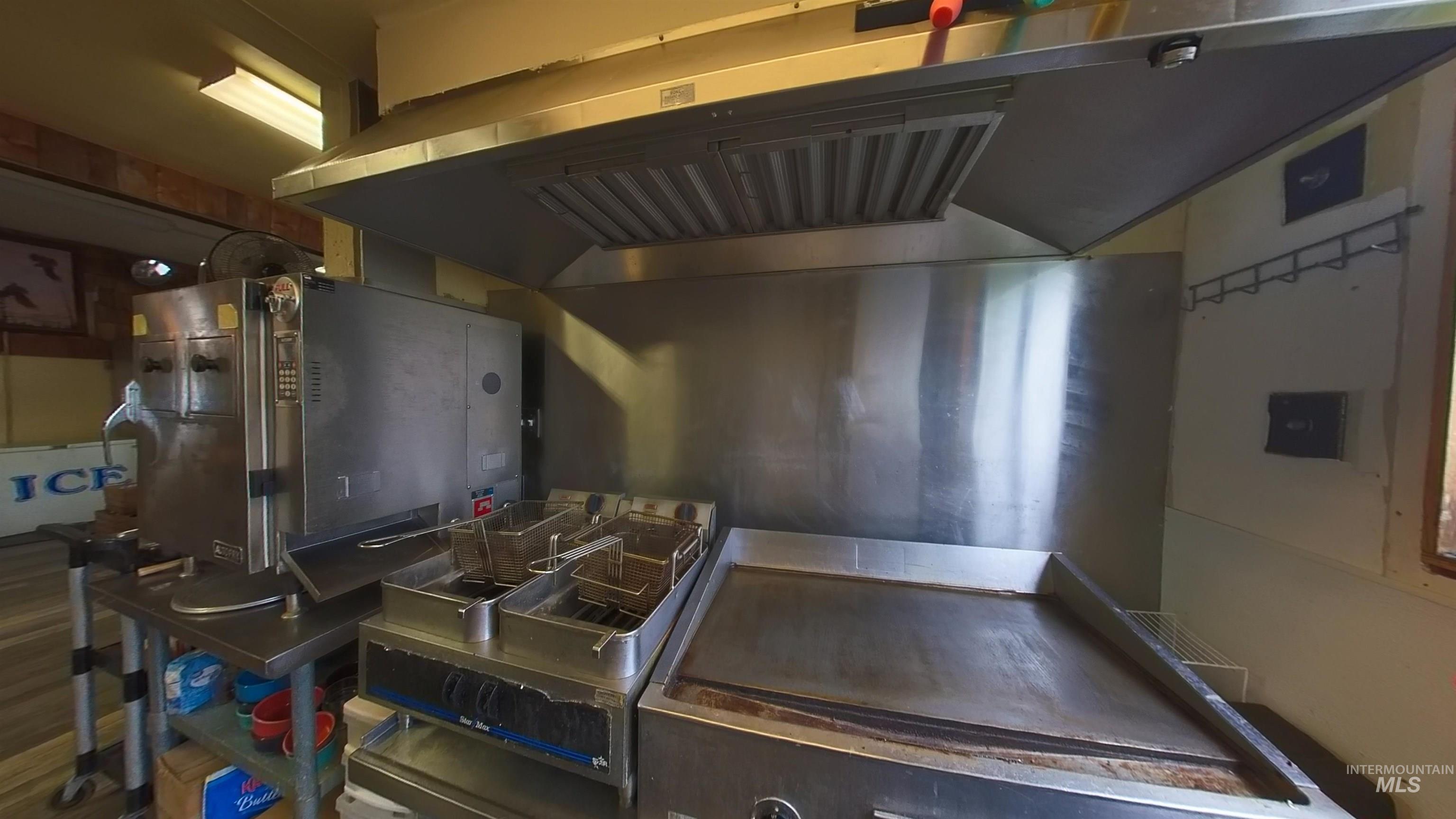 5588 Highway 8, Deary, Idaho 83823, Business/Commercial For Sale, Price $209,000, 98943621