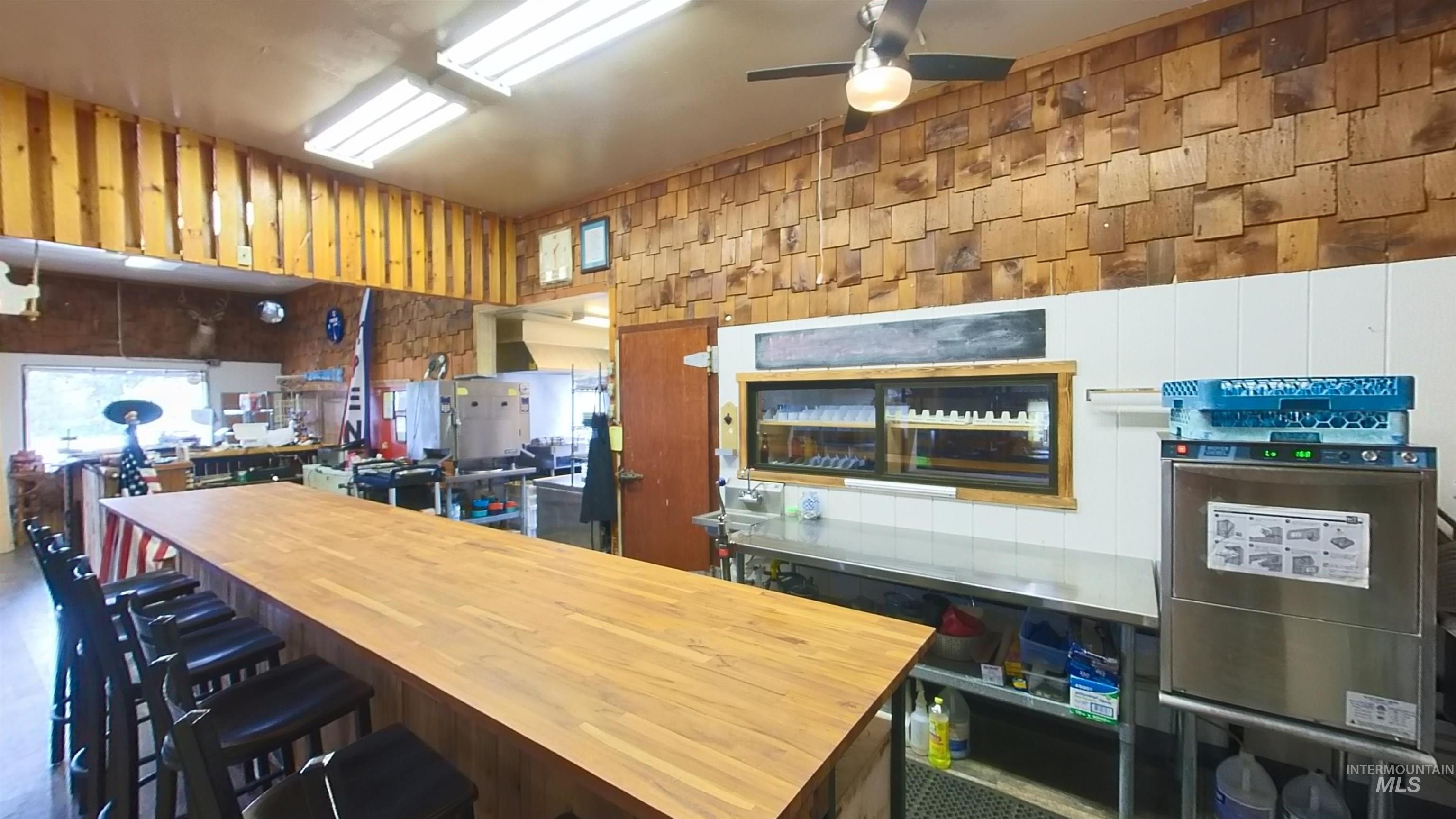 5588 Highway 8, Deary, Idaho 83823, Business/Commercial For Sale, Price $209,000, 98943621