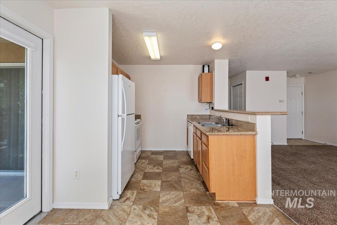 11063 W Brassy Cove Loop, Nampa, Idaho 83651, 2 Bedrooms, 2 Bathrooms, Residential Income For Sale, Price $850,000, 98943648