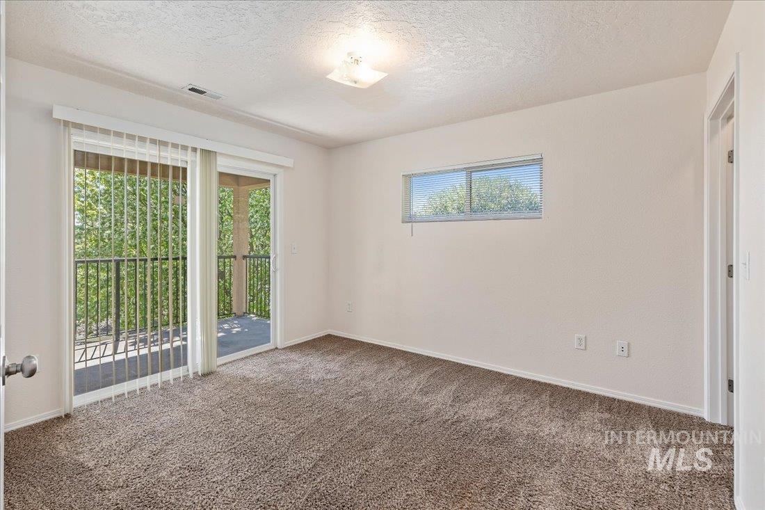 11063 W Brassy Cove Loop, Nampa, Idaho 83651, 2 Bedrooms, 2 Bathrooms, Residential Income For Sale, Price $850,000, 98943648