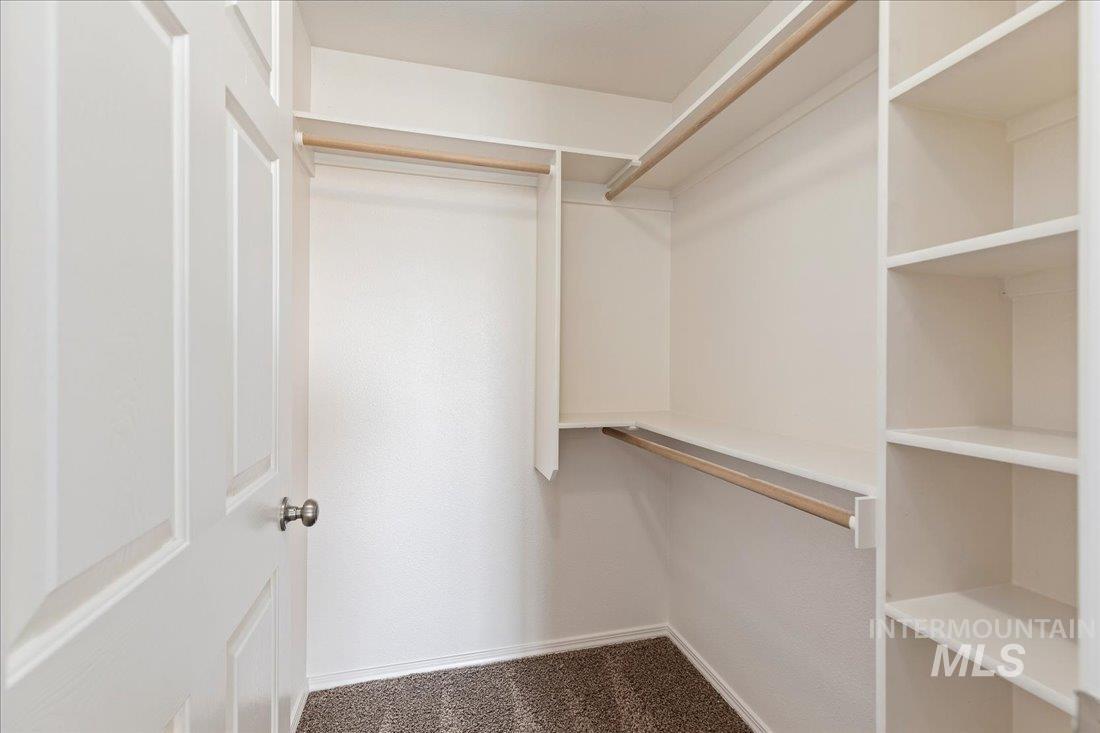 11063 W Brassy Cove Loop, Nampa, Idaho 83651, 2 Bedrooms, 2 Bathrooms, Residential Income For Sale, Price $850,000, 98943648