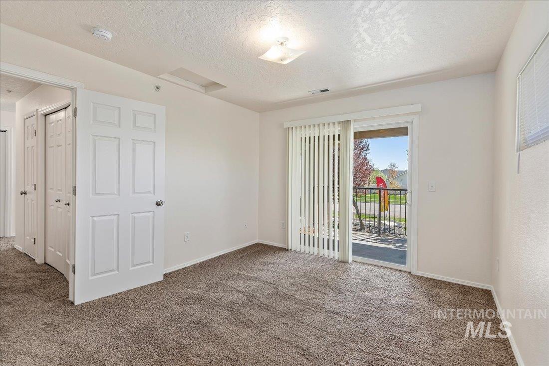 11063 W Brassy Cove Loop, Nampa, Idaho 83651, 2 Bedrooms, 2 Bathrooms, Residential Income For Sale, Price $850,000, 98943648