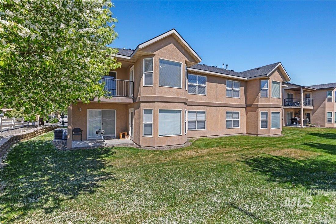 11063 W Brassy Cove Loop, Nampa, Idaho 83651, 2 Bedrooms, 2 Bathrooms, Residential Income For Sale, Price $850,000, 98943648