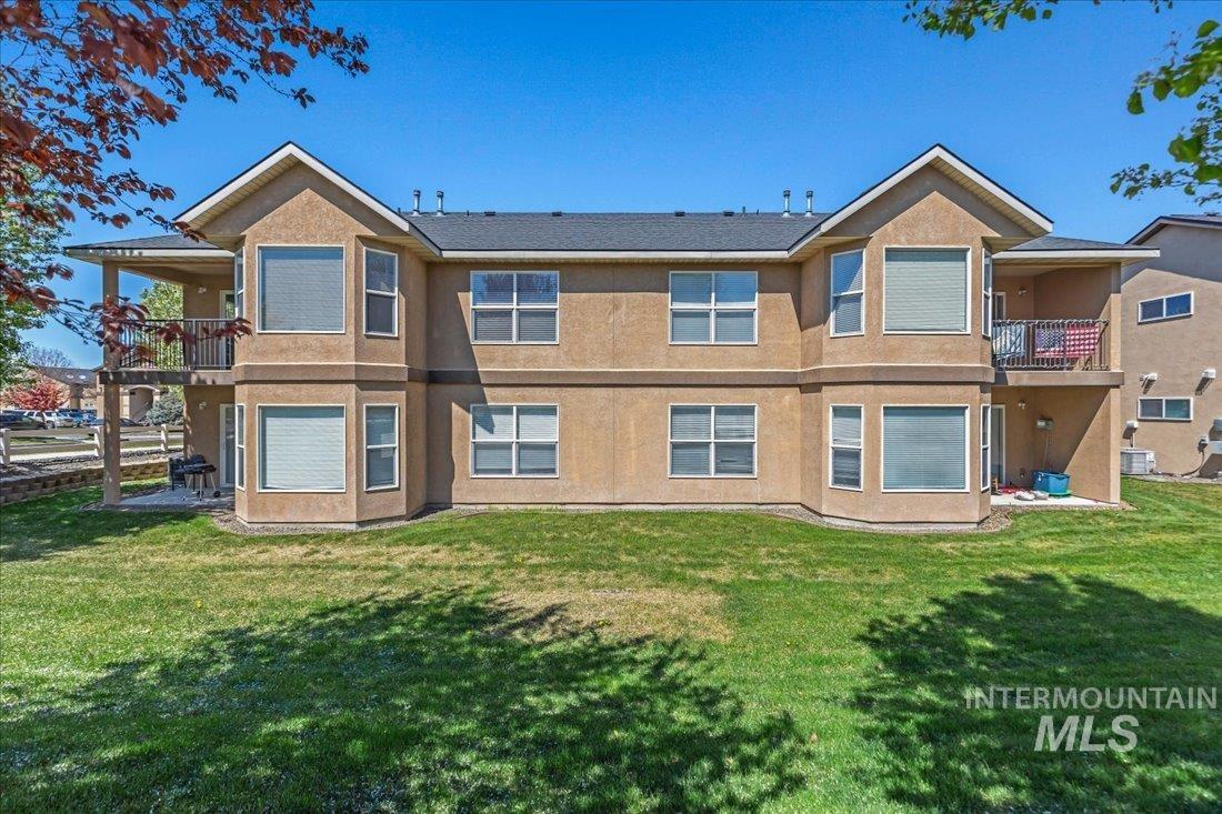 11063 W Brassy Cove Loop, Nampa, Idaho 83651, 2 Bedrooms, 2 Bathrooms, Residential Income For Sale, Price $850,000, 98943648