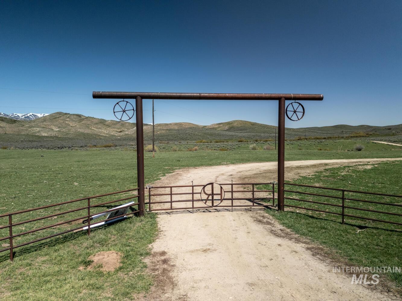 Ray Hunt Ranch, Mountain Home, Idaho 83647, 3 Bedrooms, 3 Bathrooms, Farm & Ranch For Sale, Price $4,500,000,MLS 98943743