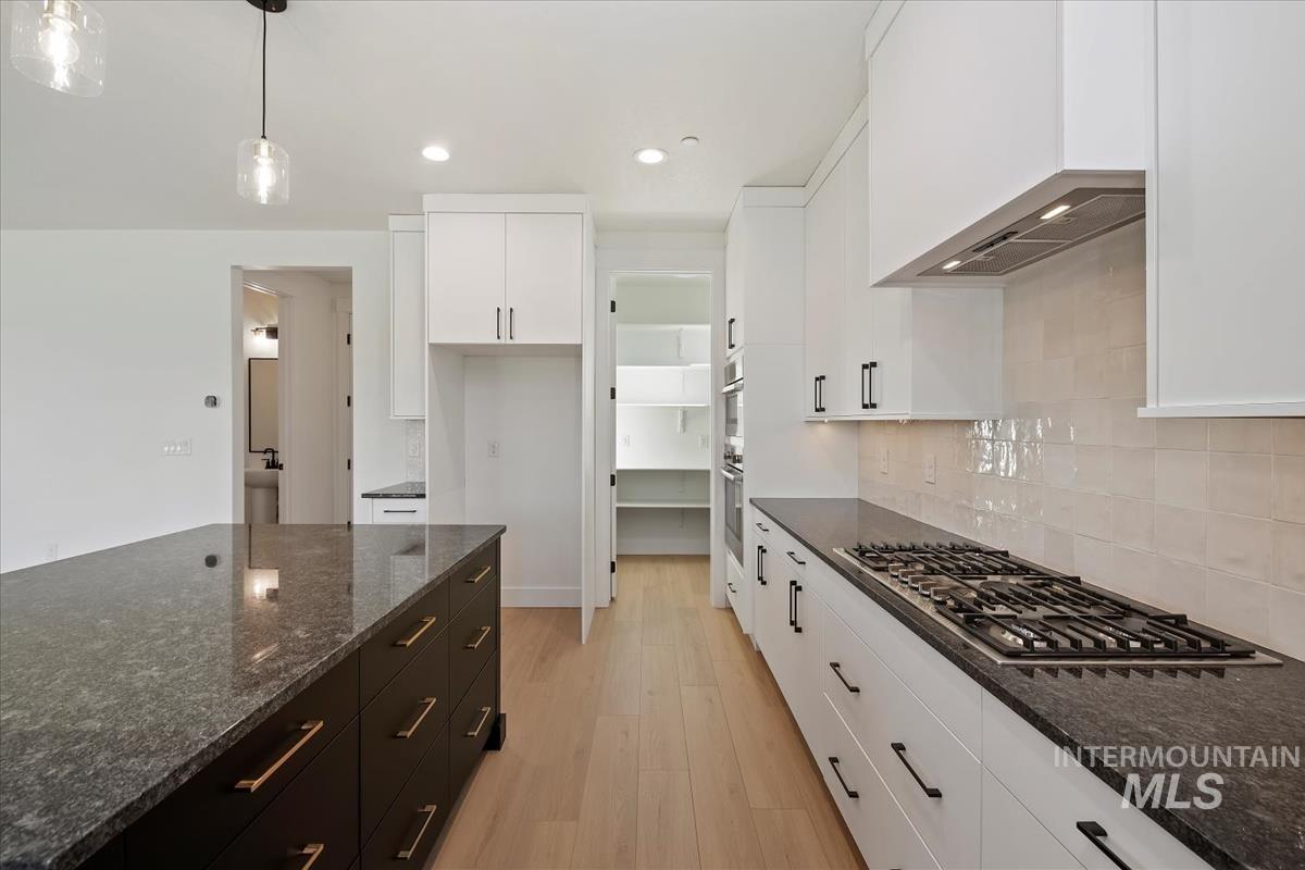 388 Hidden Mill Ct, Middleton, Idaho 83644, 4 Bedrooms, 3.5 Bathrooms, Residential For Sale, Price $649,900,MLS 98943779