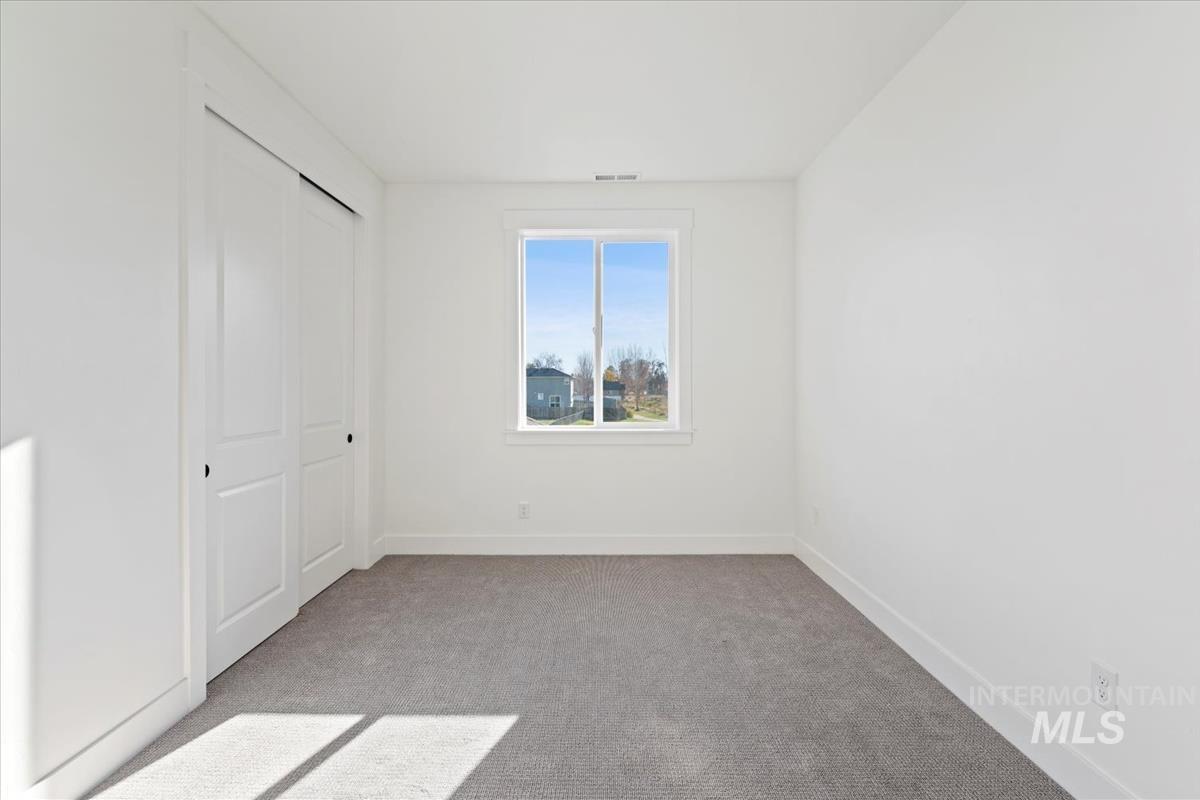 388 Hidden Mill Ct, Middleton, Idaho 83644, 4 Bedrooms, 3.5 Bathrooms, Residential For Sale, Price $649,900,MLS 98943779