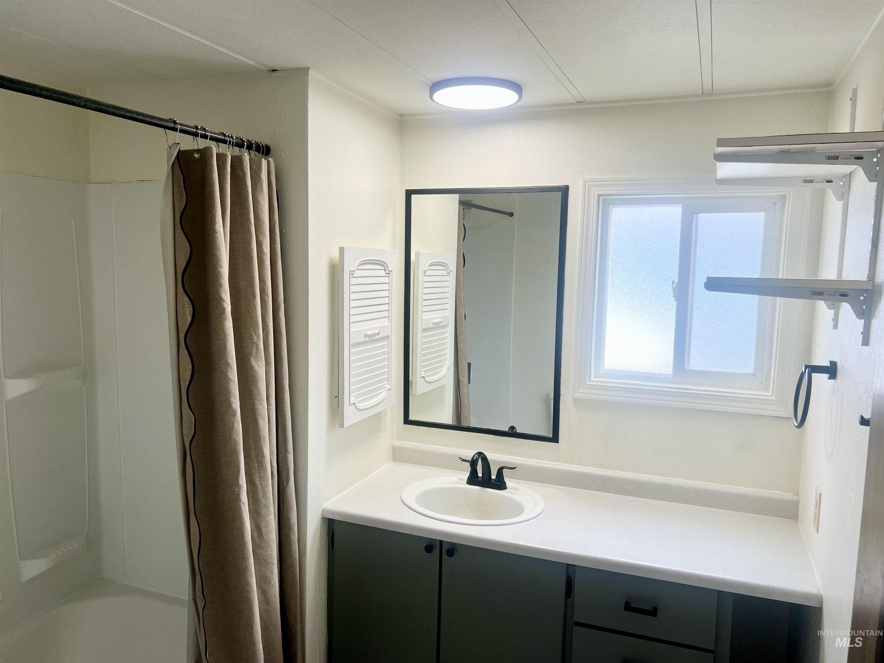 411 N Almon, Moscow, Idaho 83843, 2 Bedrooms, 1 Bathroom, Residential For Sale, Price $30,000, 98943904