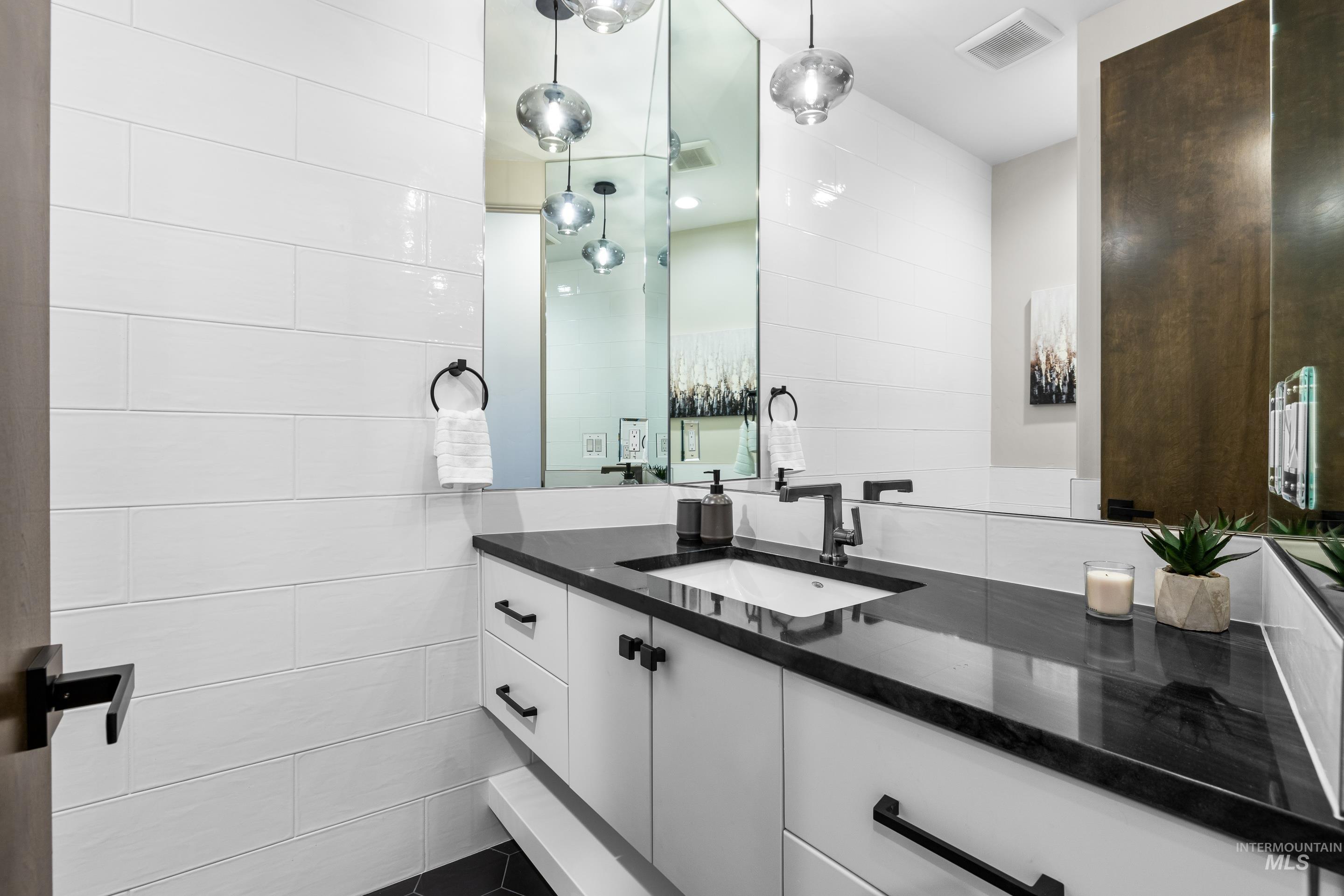 146 W Skylark Drive, Boise, Idaho 83702, 5 Bedrooms, 5.5 Bathrooms, Residential For Sale, Price $5,100,000, 98944049