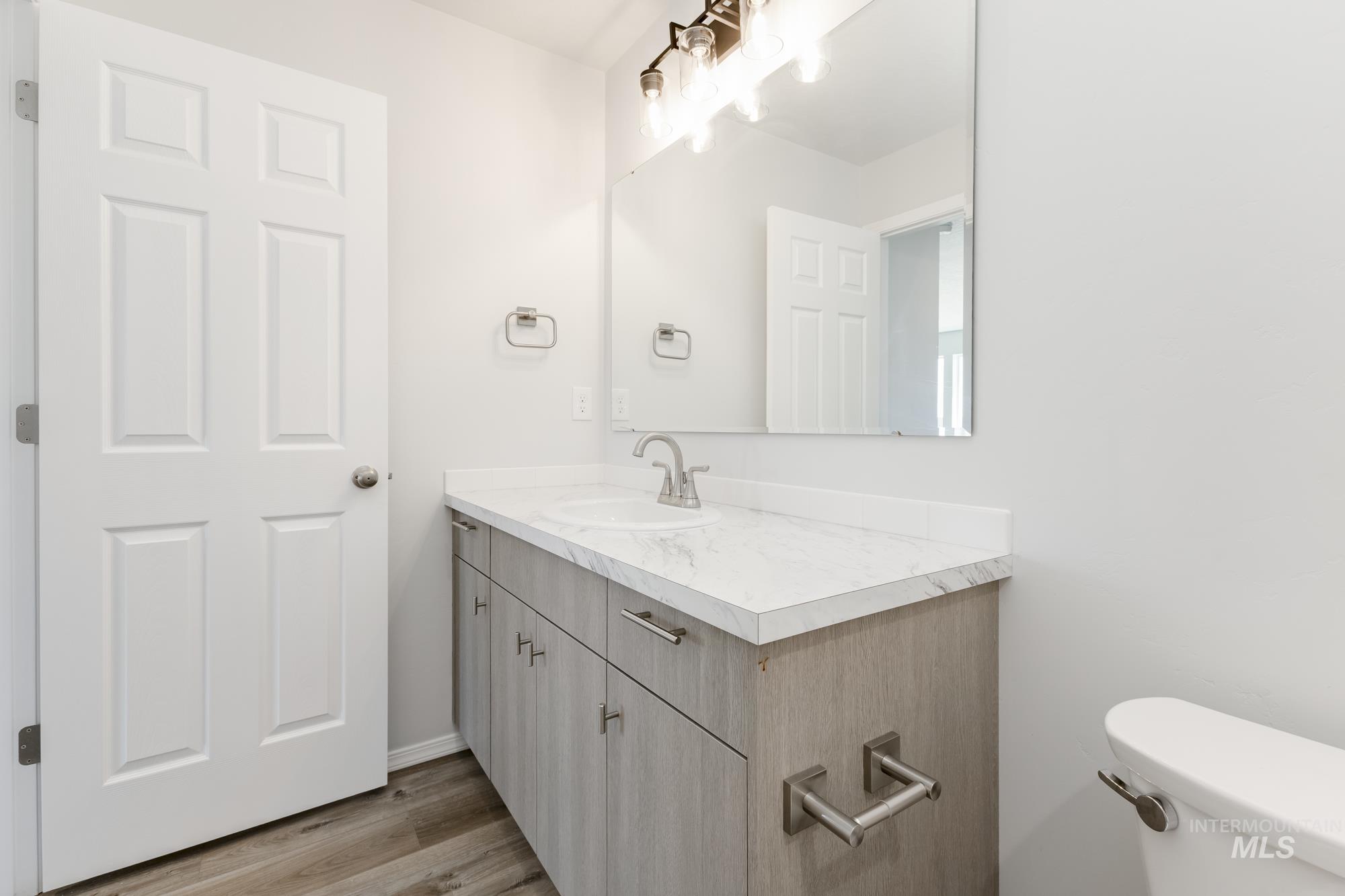 4221 Hewitt St, Caldwell, Idaho 83605, 5 Bedrooms, 3 Bathrooms, Residential For Sale, Price $449,990, 98944111