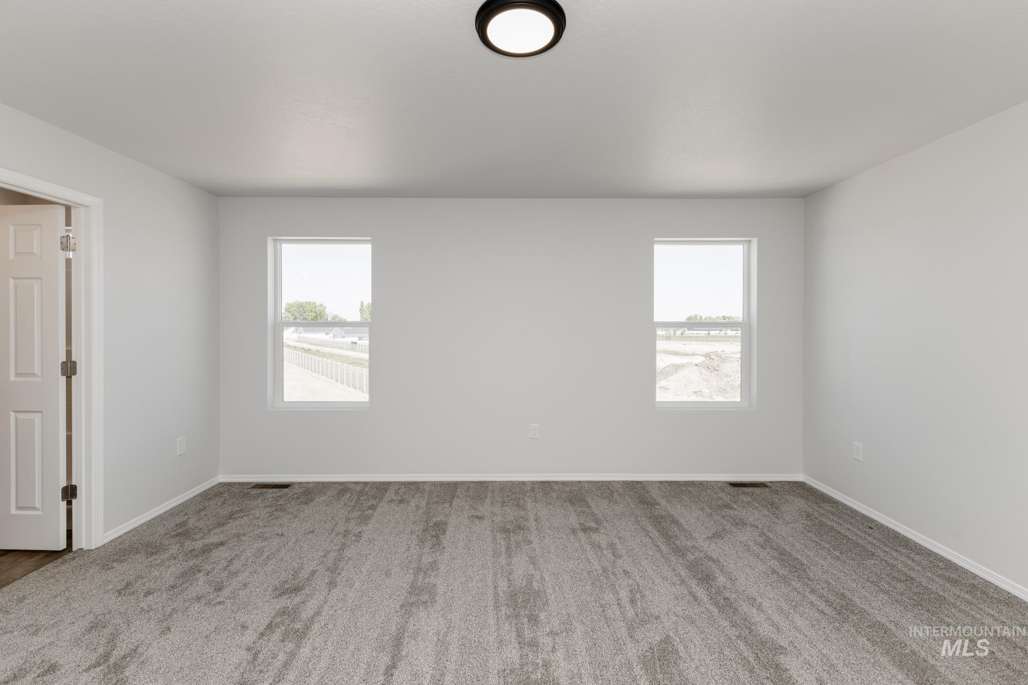 4221 Hewitt St, Caldwell, Idaho 83605, 5 Bedrooms, 3 Bathrooms, Residential For Sale, Price $449,990, 98944111