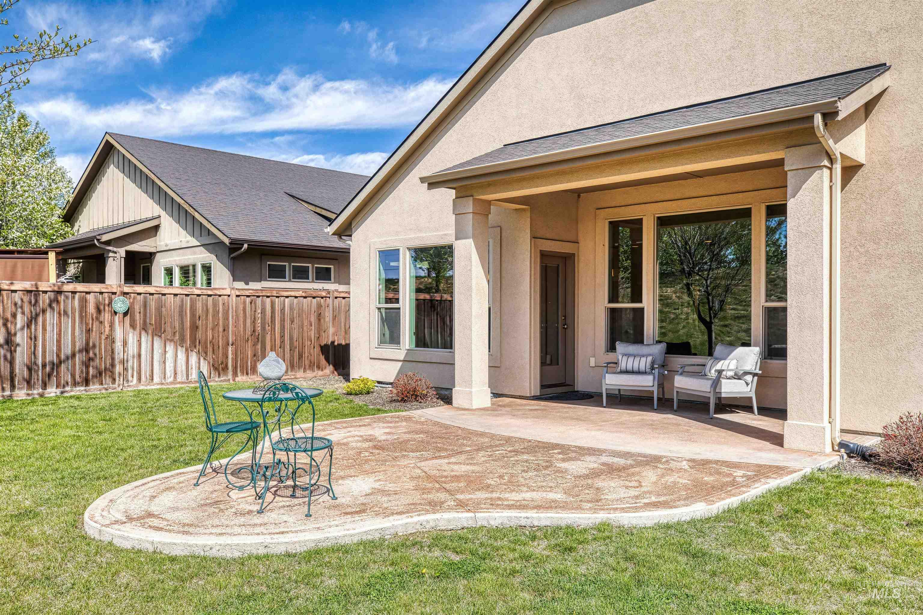 3899 W Caragana Ct., Meridian, Idaho 83646, 3 Bedrooms, 2 Bathrooms, Residential For Sale, Price $569,900, 98944225