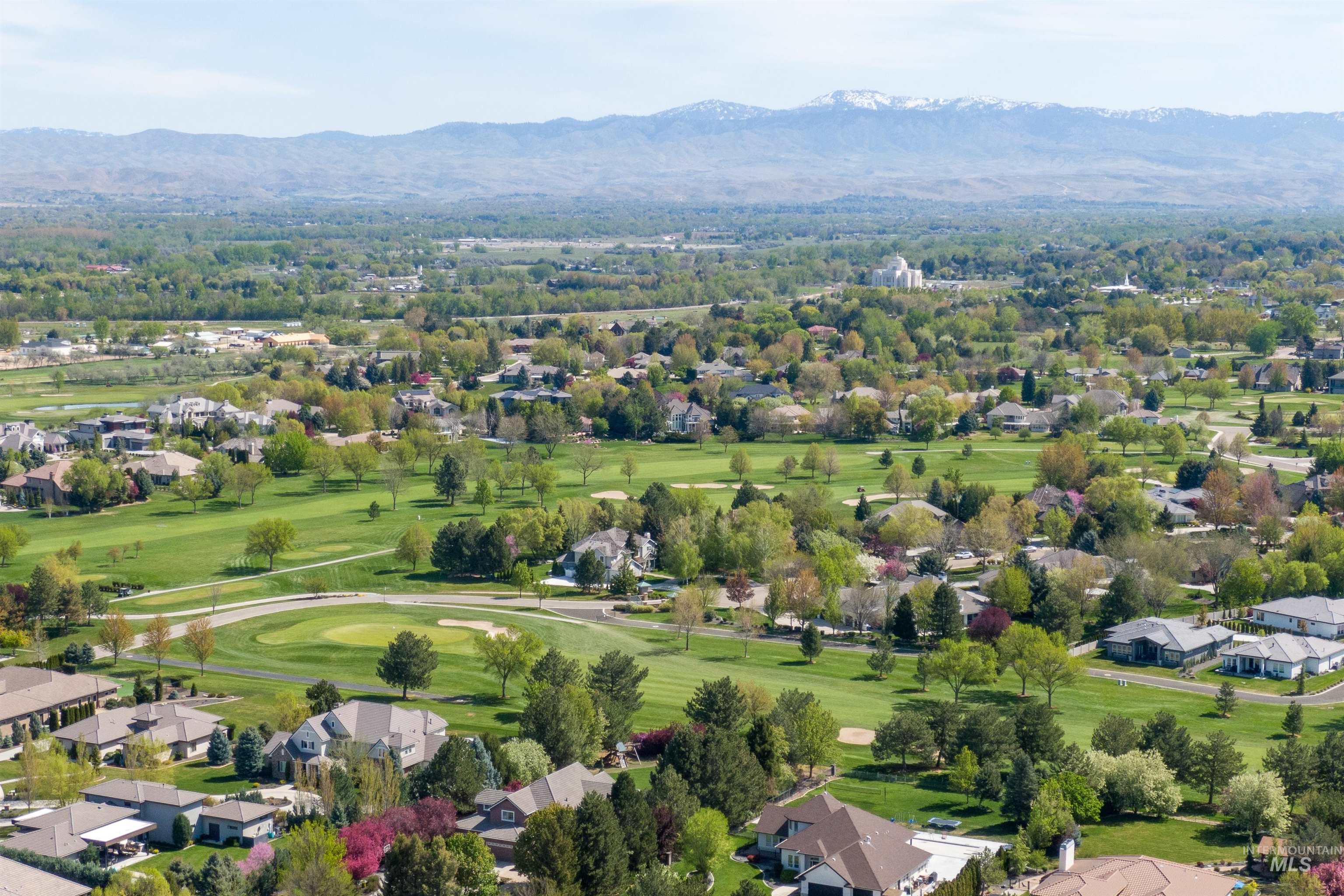 3899 W Caragana Ct., Meridian, Idaho 83646, 3 Bedrooms, 2 Bathrooms, Residential For Sale, Price $569,900, 98944225