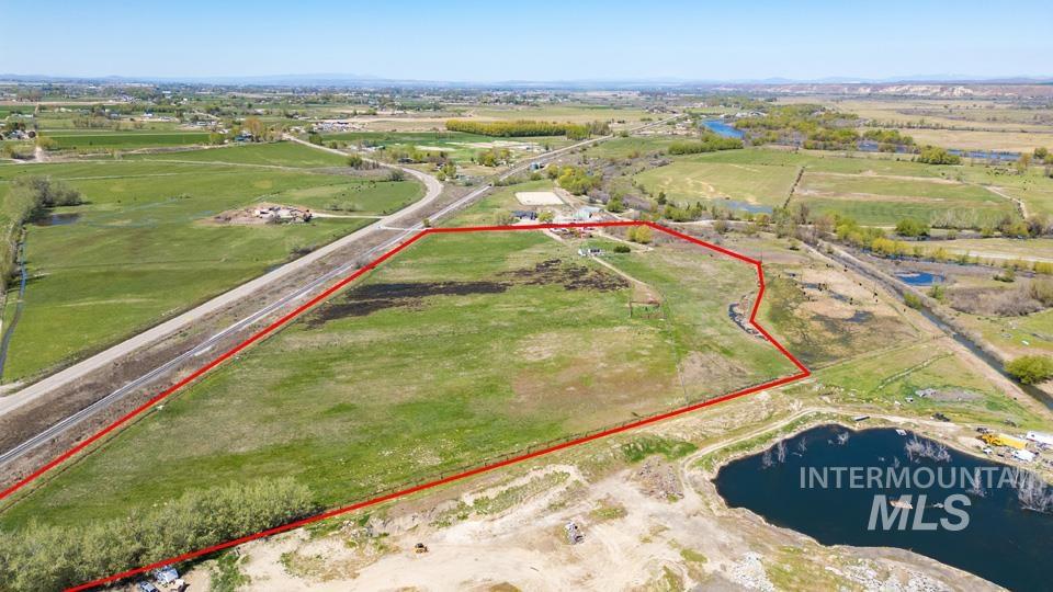 6110 Hwy 52, New Plymouth, Idaho 83655, 3 Bedrooms, 1.5 Bathrooms, Residential For Sale, Price $785,000, 98944446