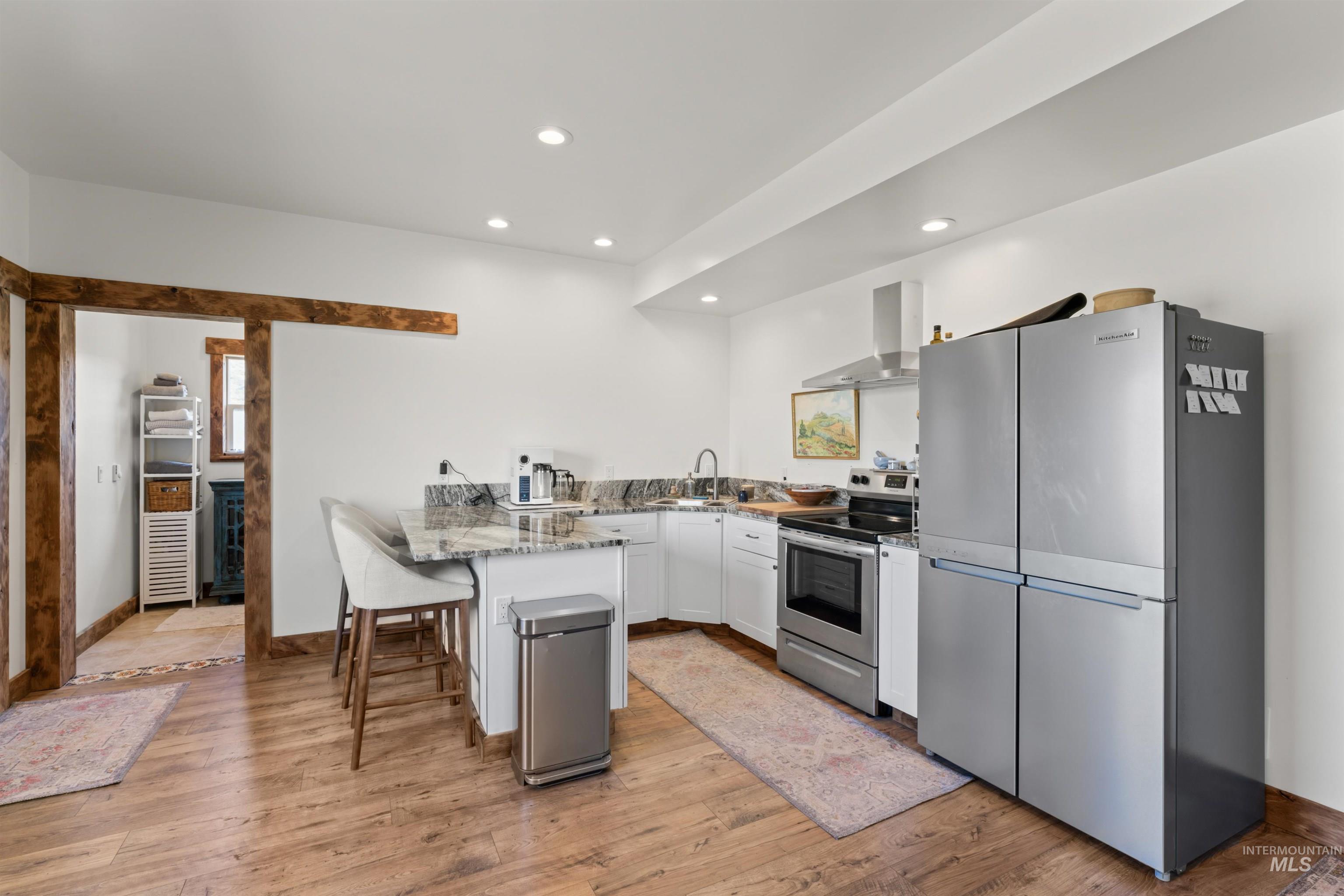 2 Brook Ln, Horseshoe Bend, Idaho 83629, 1 Bedroom, 1 Bathroom, Residential For Sale, Price $879,000, 98944454