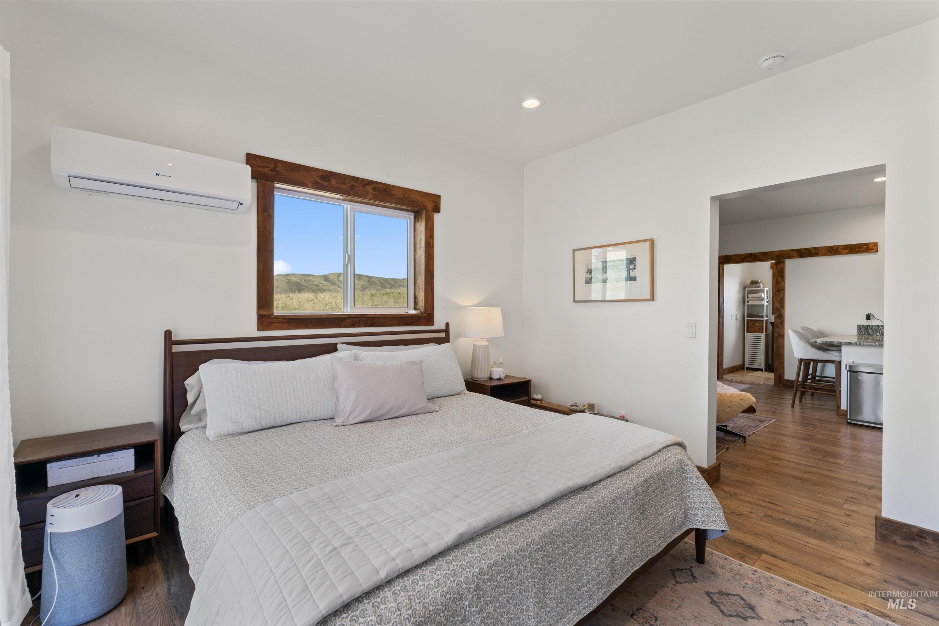 2 Brook Ln, Horseshoe Bend, Idaho 83629, 1 Bedroom, 1 Bathroom, Residential For Sale, Price $879,000, 98944454