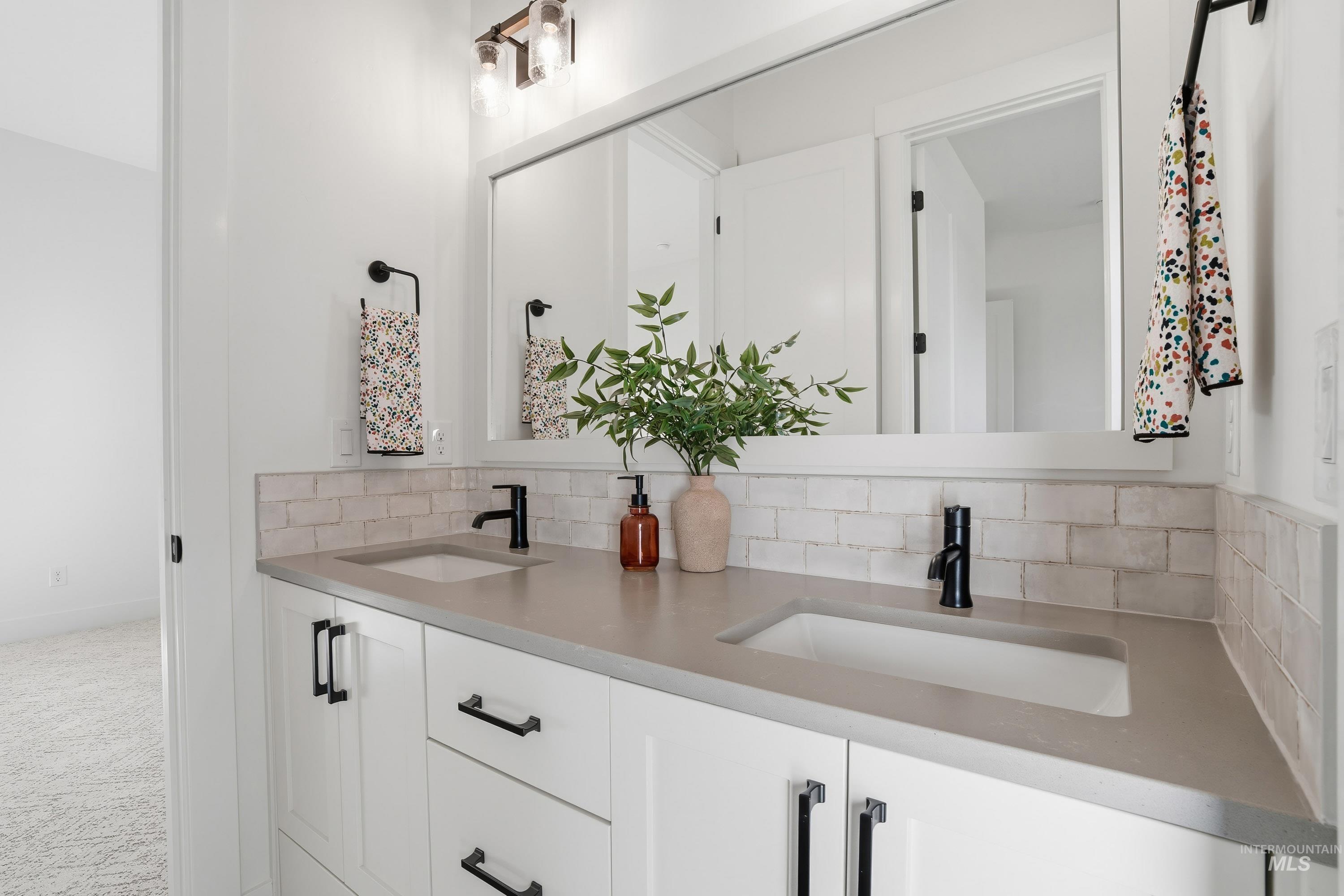 2134 N Annadale Ave, Eagle, Idaho 83616, 3 Bedrooms, 2.5 Bathrooms, Residential For Sale, Price $999,999,MLS 98944552