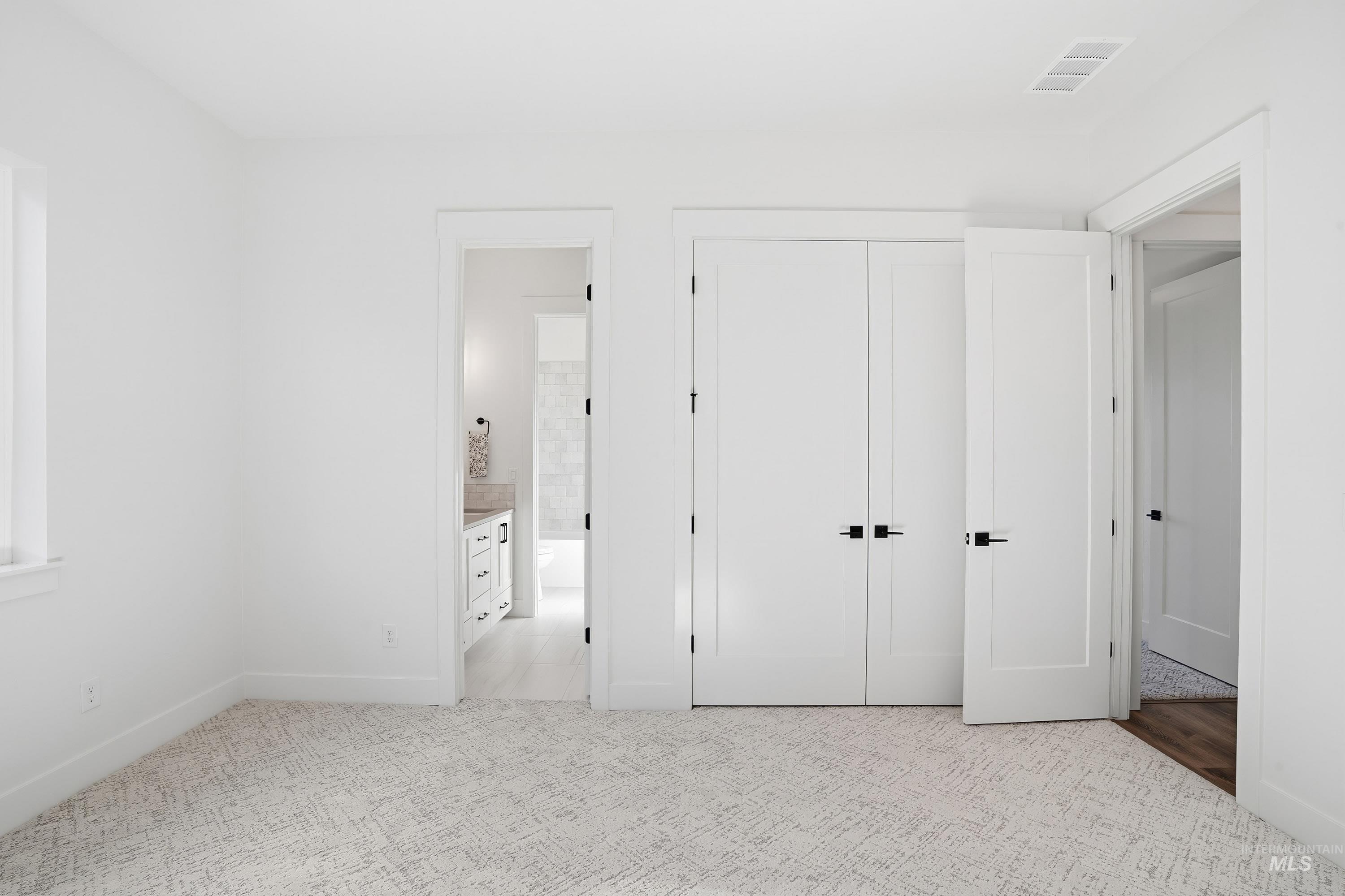 2134 N Annadale Ave, Eagle, Idaho 83616, 3 Bedrooms, 2.5 Bathrooms, Residential For Sale, Price $999,999,MLS 98944552