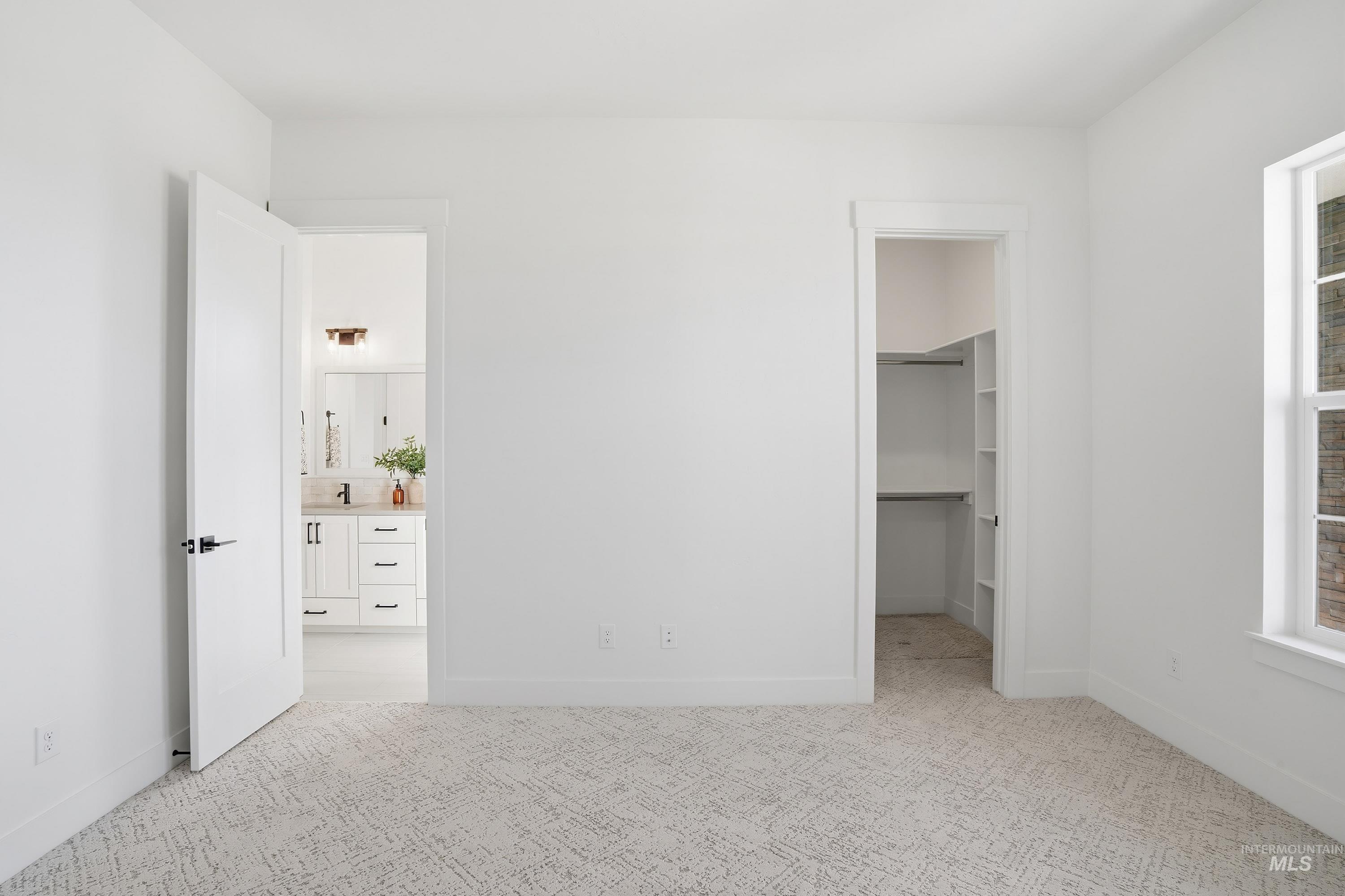 2134 N Annadale Ave, Eagle, Idaho 83616, 3 Bedrooms, 2.5 Bathrooms, Residential For Sale, Price $999,999,MLS 98944552