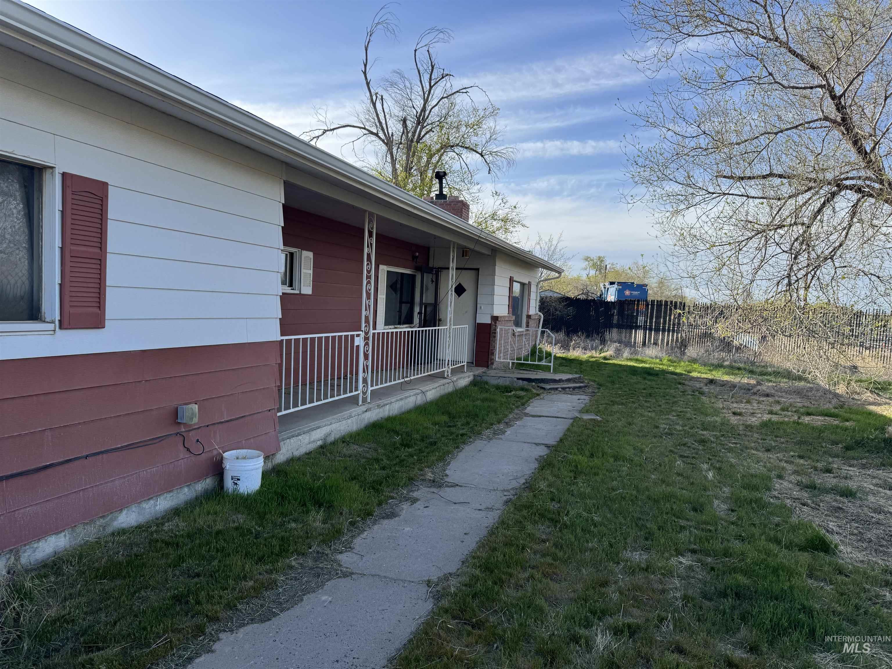 4781 Old HWY 30, Mountain Home, Idaho 83647, 3 Bedrooms, 1 Bathroom, Residential For Sale, Price $345,000,MLS 98944587