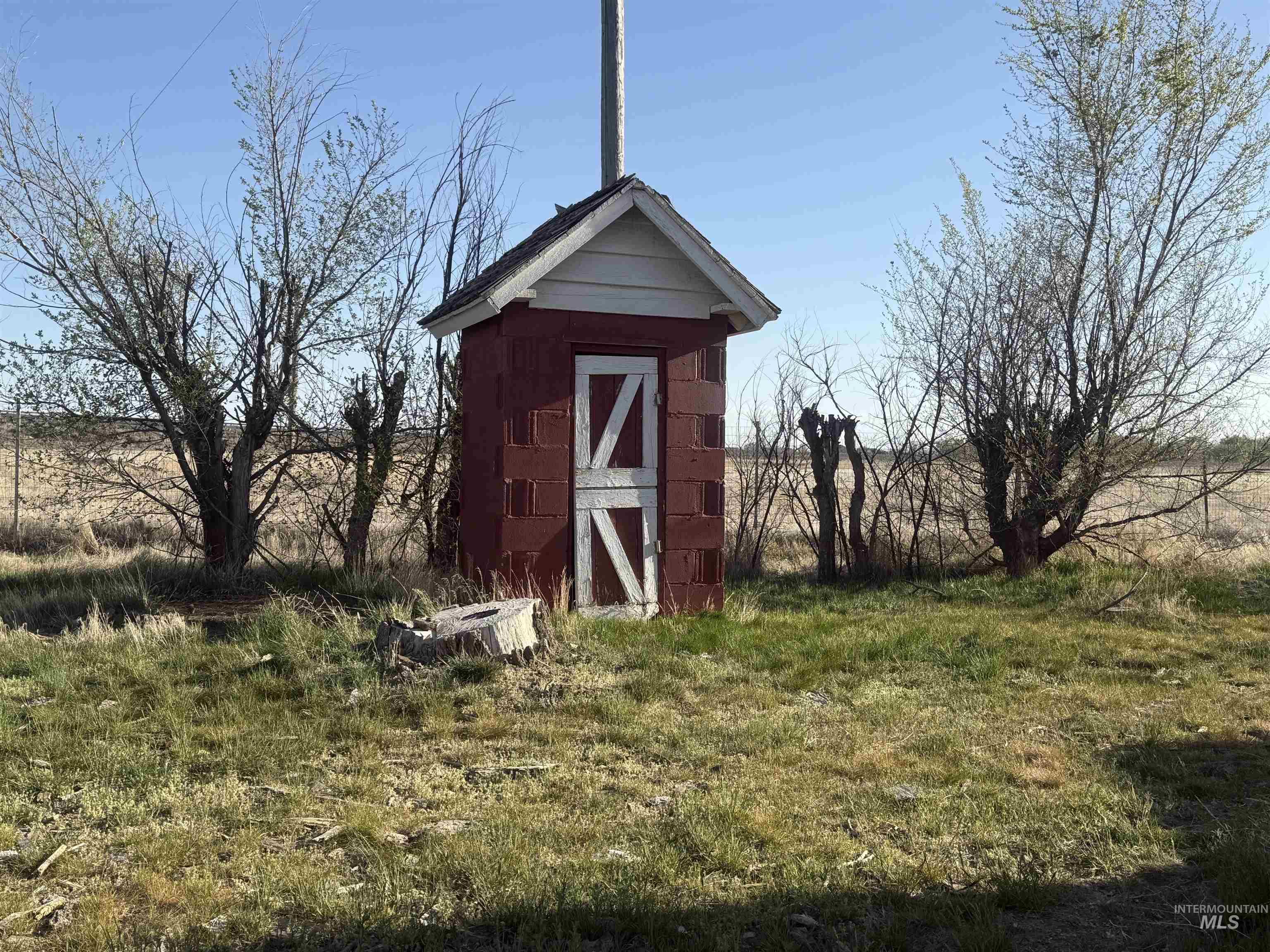 4781 Old HWY 30, Mountain Home, Idaho 83647, 3 Bedrooms, 1 Bathroom, Residential For Sale, Price $345,000,MLS 98944587